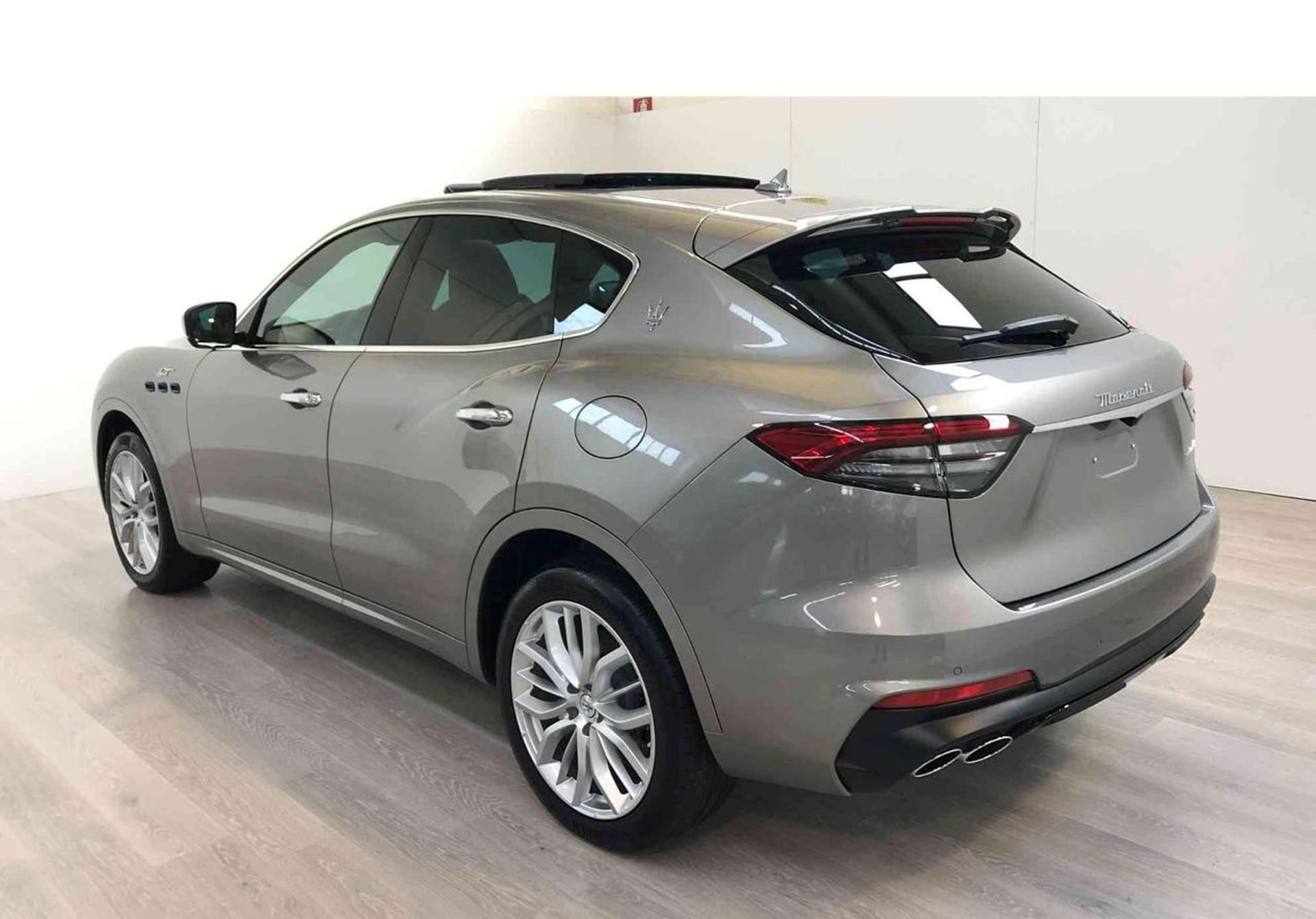 Maserati Levante 330 CV 330 CV MHEV AWD GT Usata Petrol Electric Con