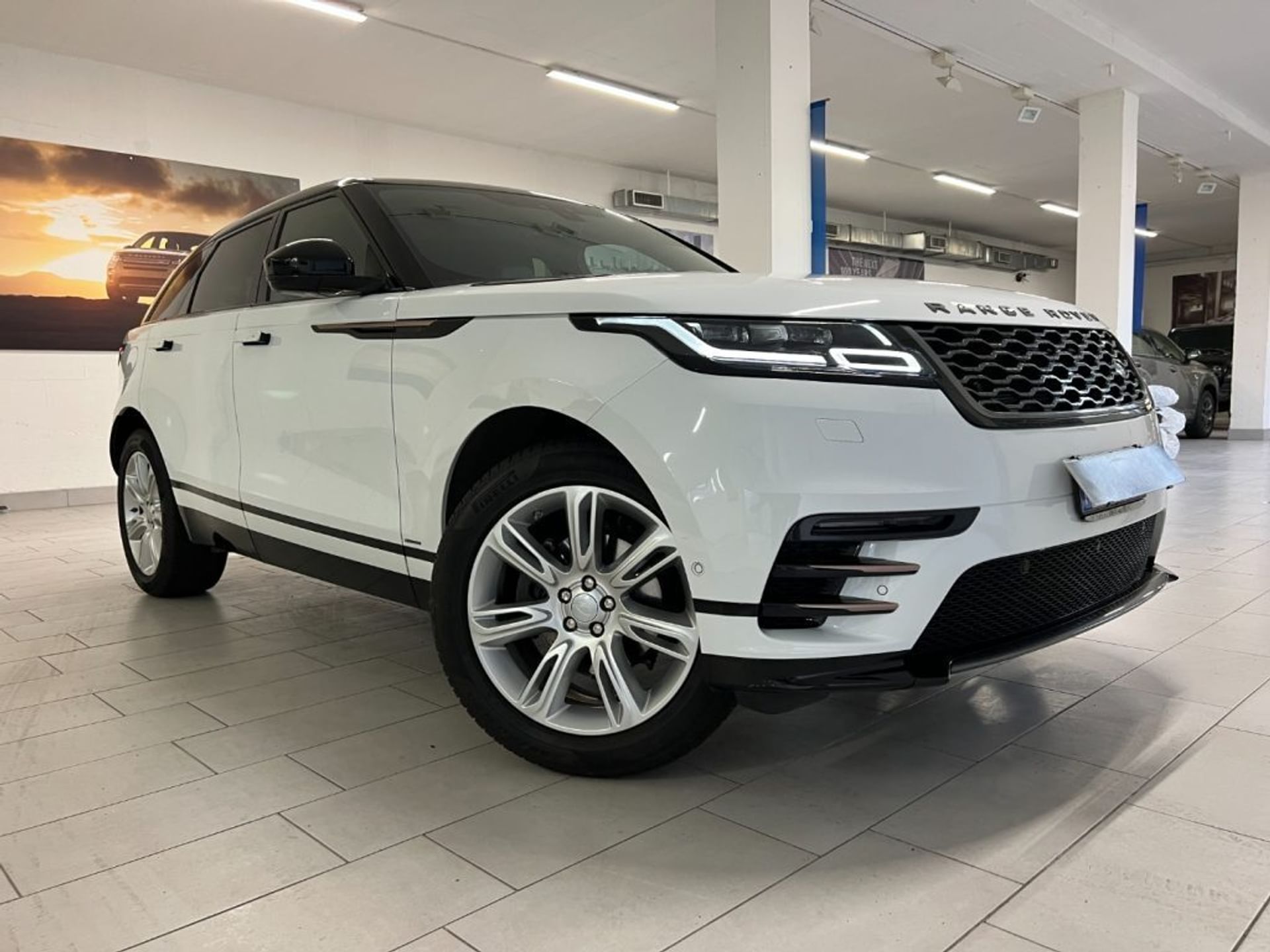 Land Rover Range Rover Velar
