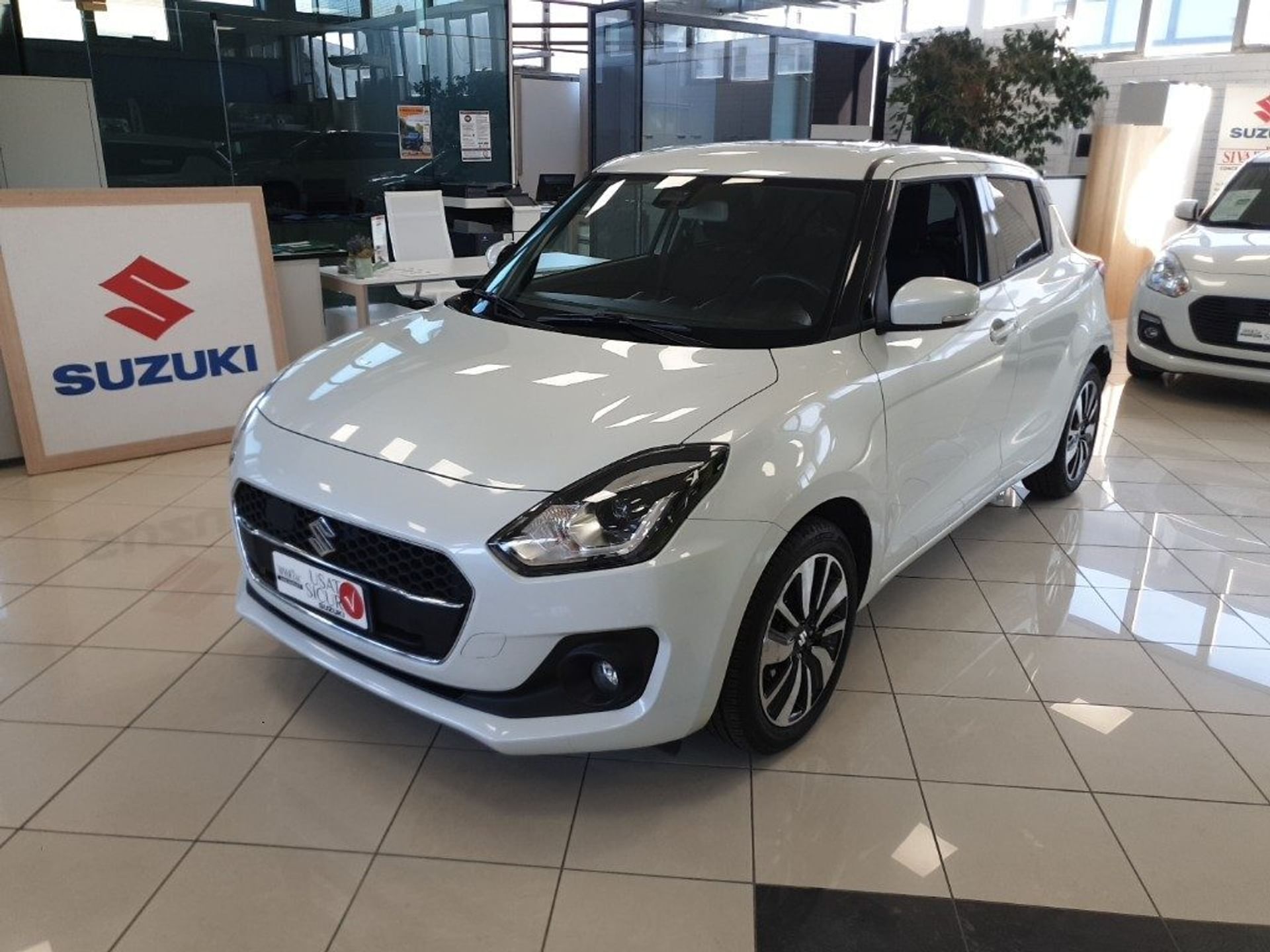 Suzuki Swift 1.2 Hybrid