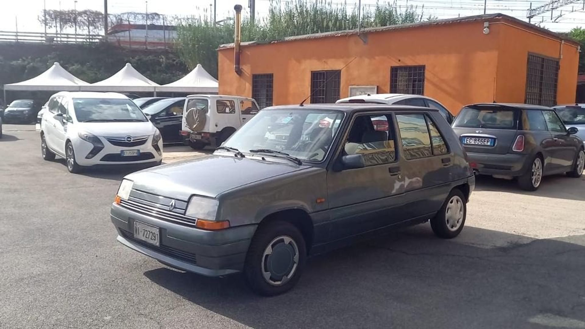 Renault 5