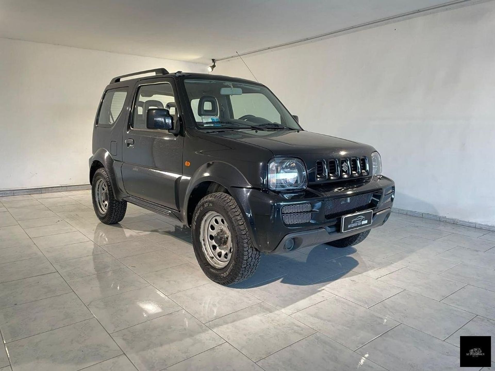 Suzuki Jimny 16V 4WD JLX Usata Benzina con km a San