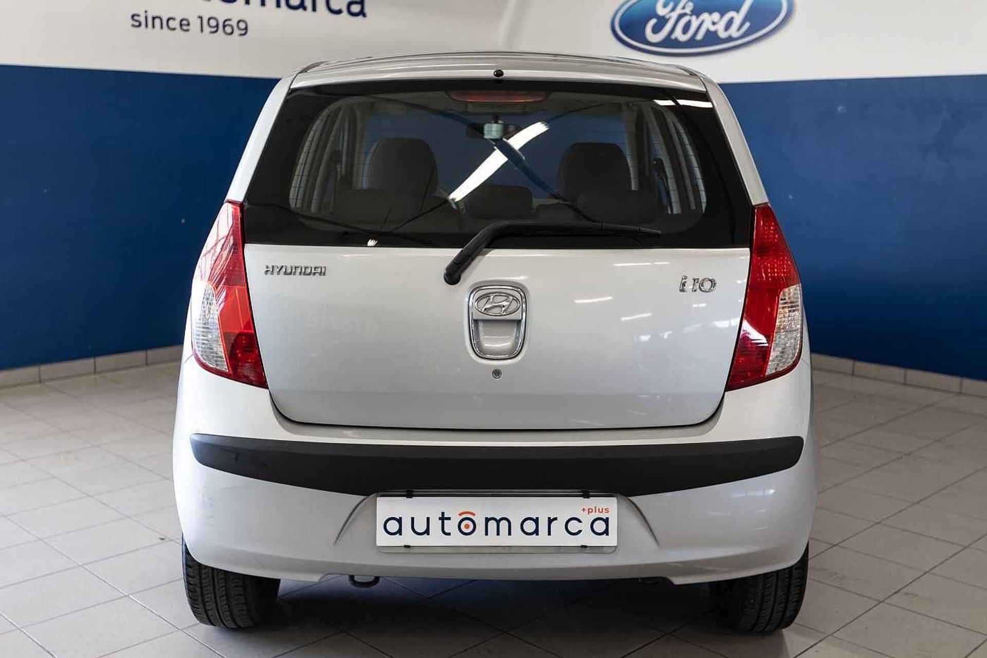 Hyundai i10
