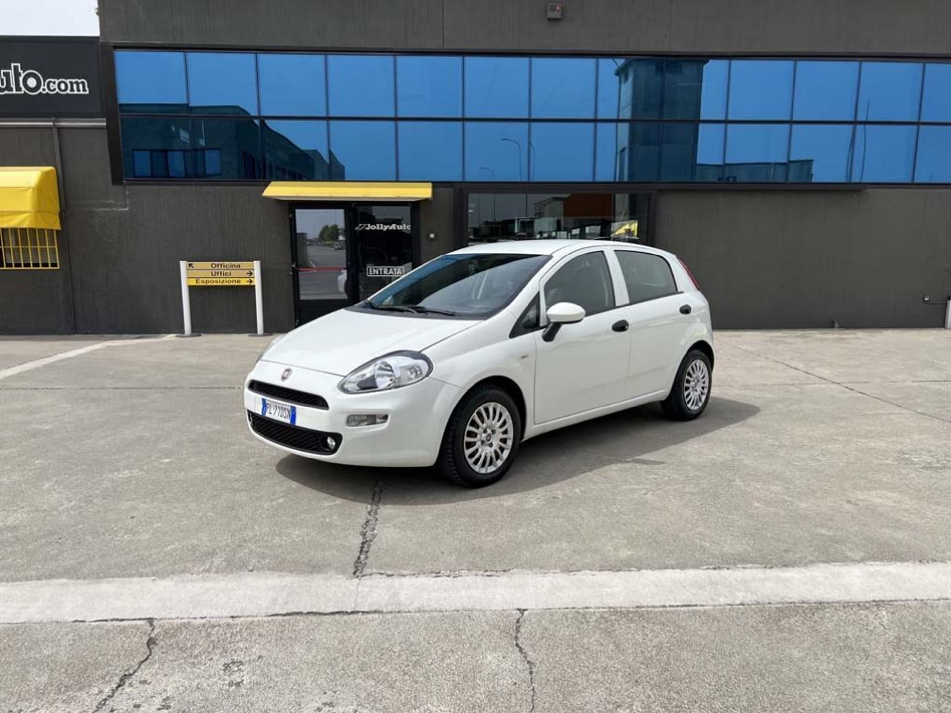 Fiat Punto 1.3 MJT 1.3 MJT II S&S 95 CV 5 porte Street Usata Diesel con  63.000 km a Cremosano (CR) - Autosupermarket