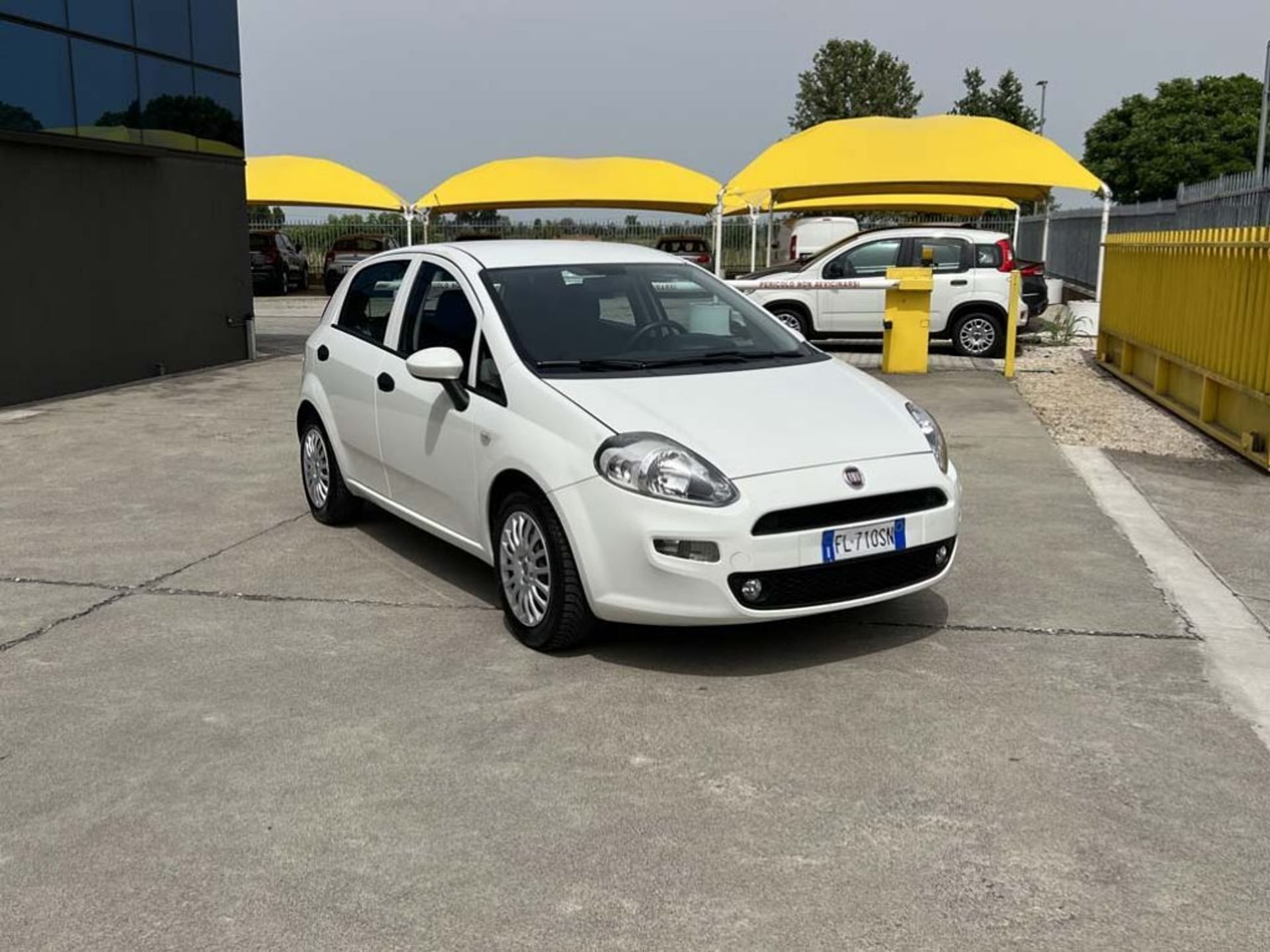 Fiat Punto 1.3 MJT 1.3 MJT II S&S 95 CV 5 porte Street Usata Diesel con  63.000 km a Cremosano (CR) - Autosupermarket