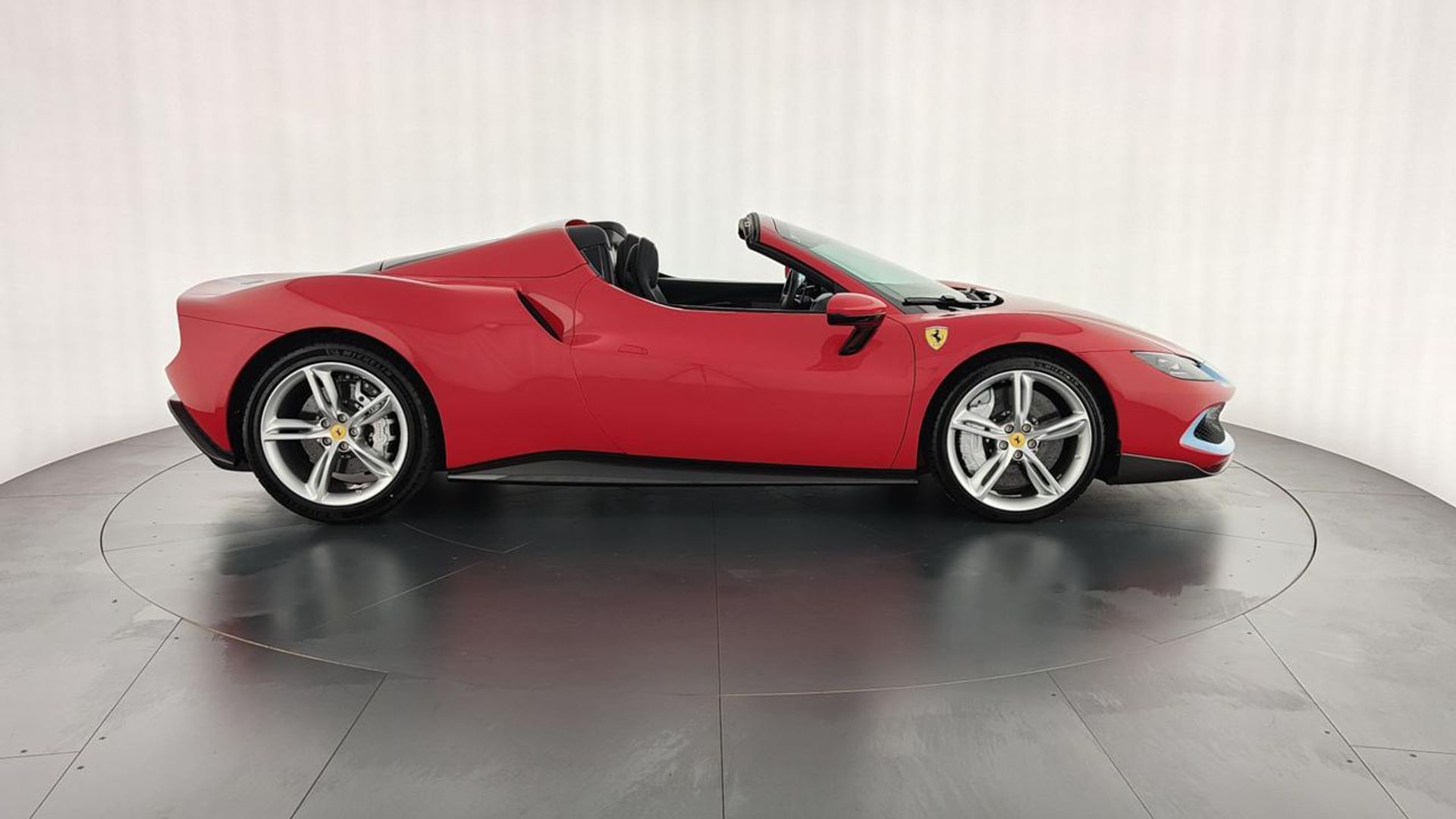 Ferrari 296