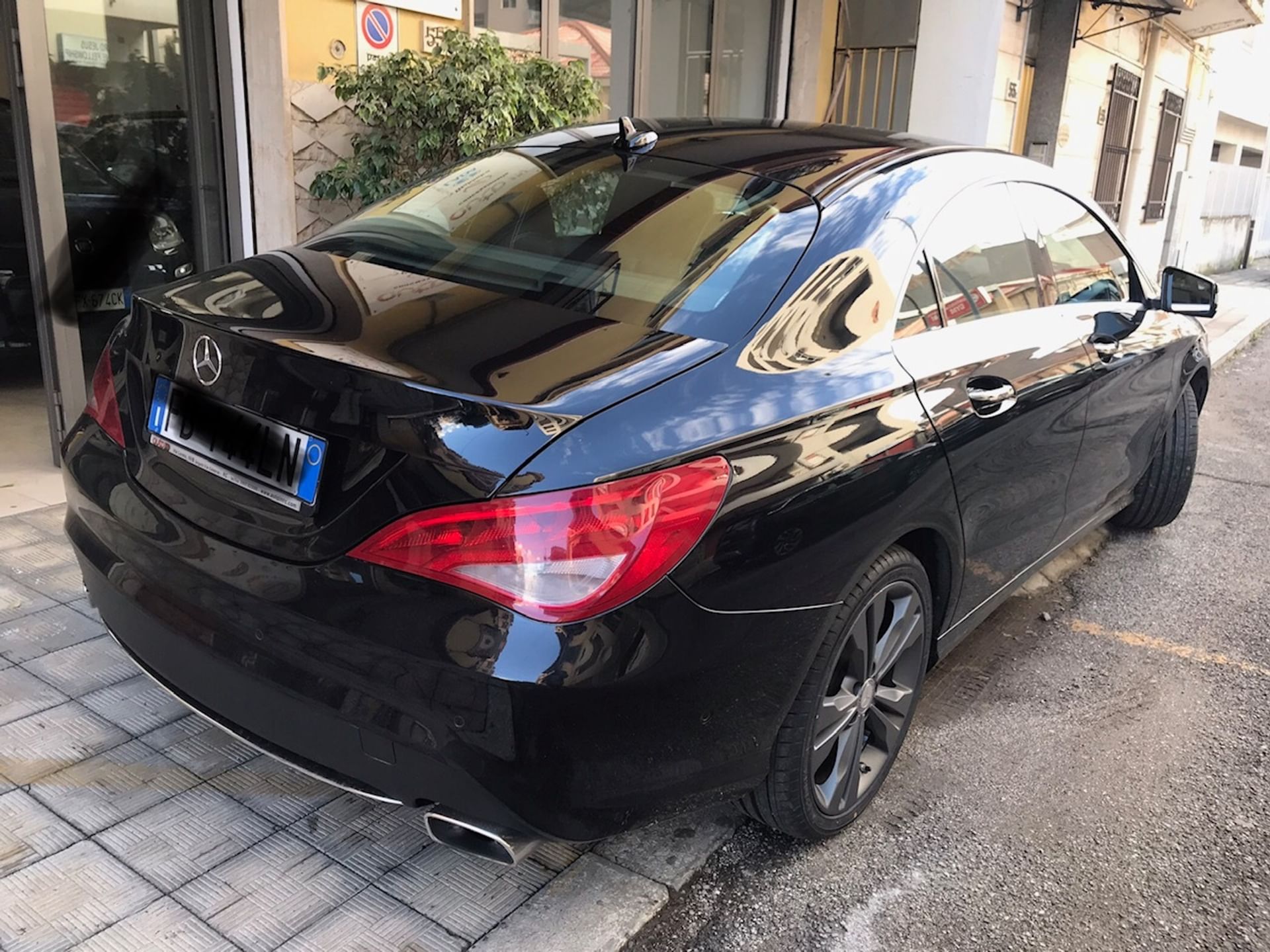 Mercedes-Benz CLA