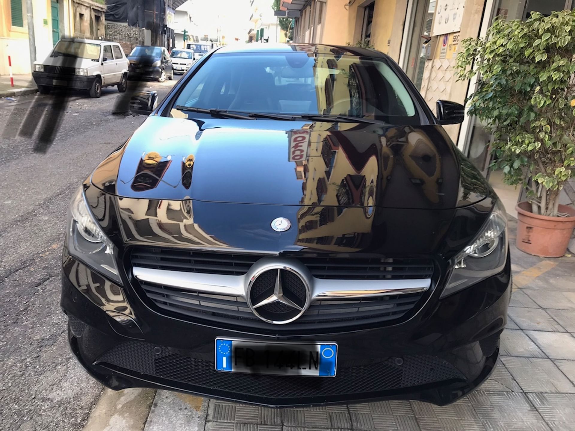 Mercedes-Benz CLA