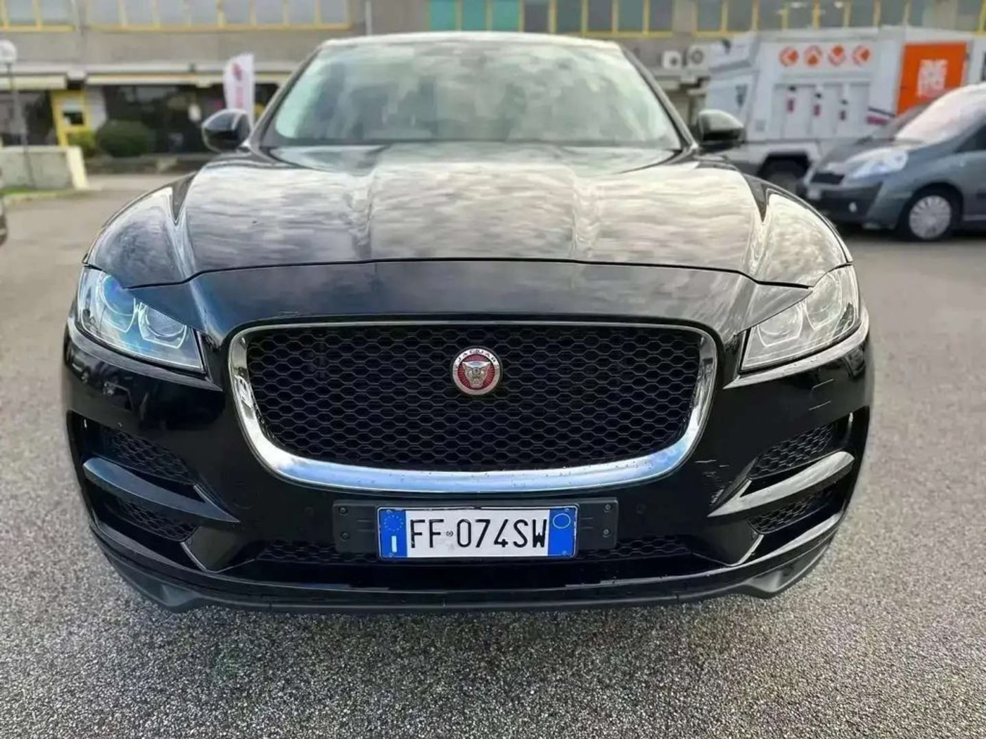 Jaguar F-Pace