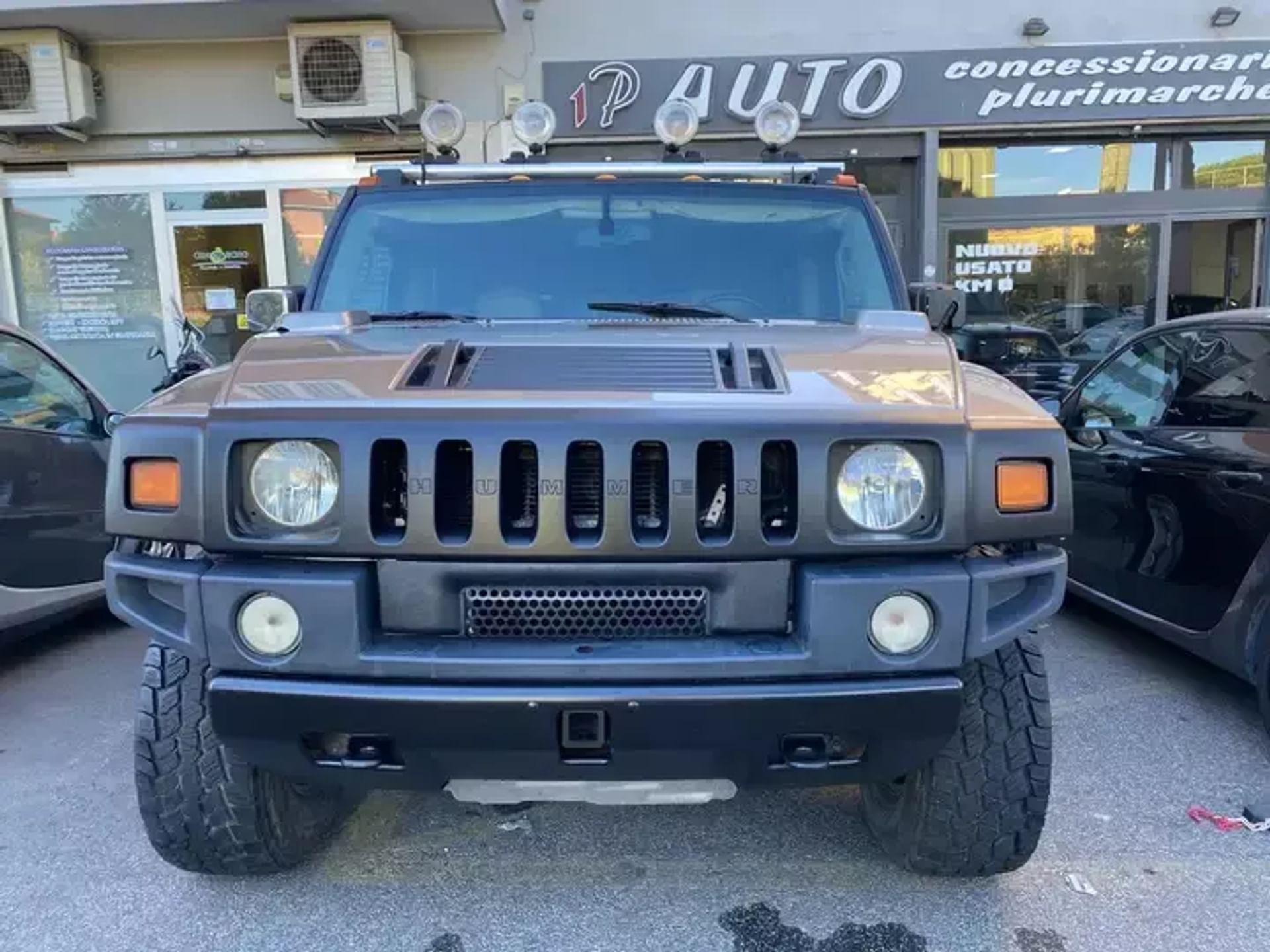 Hummer H2