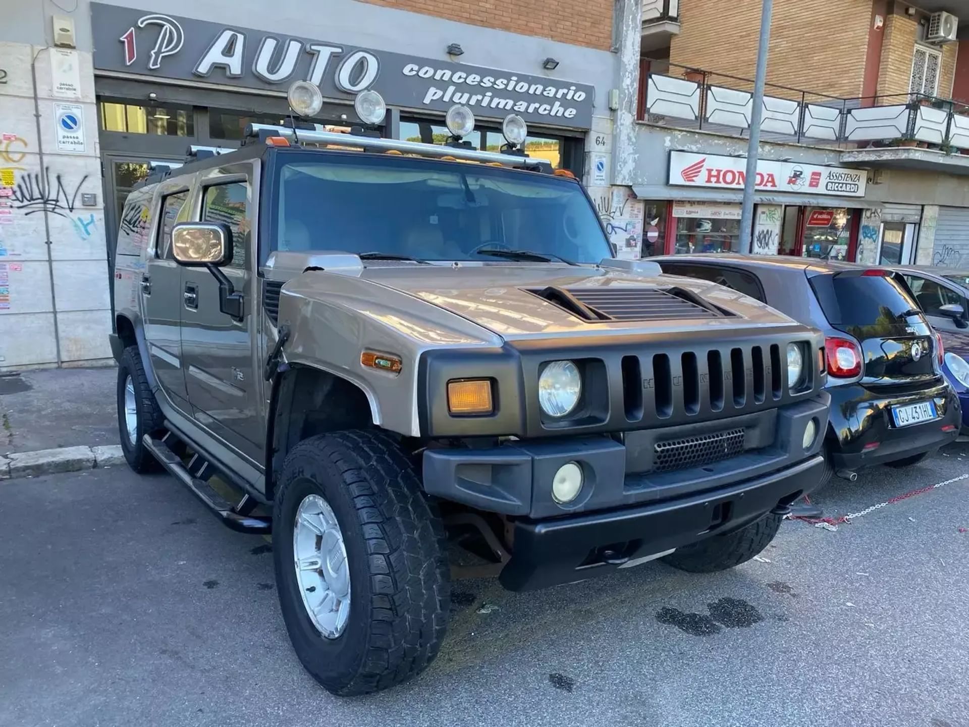 Hummer H2