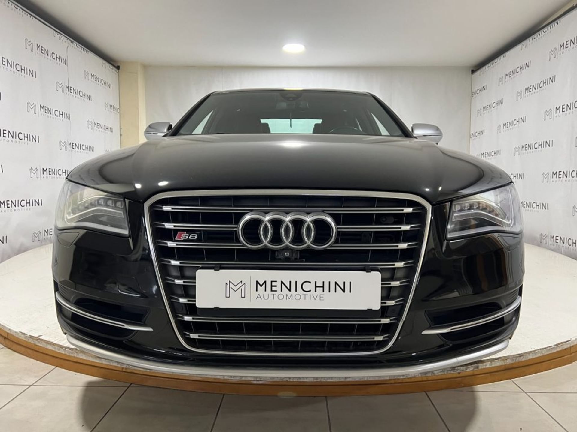 Audi S8