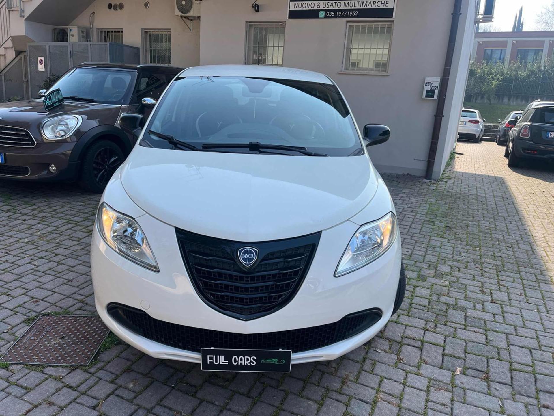 Lancia Ypsilon