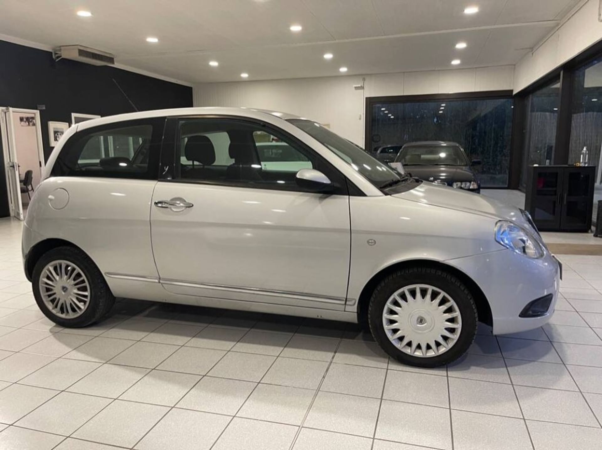 Lancia Ypsilon