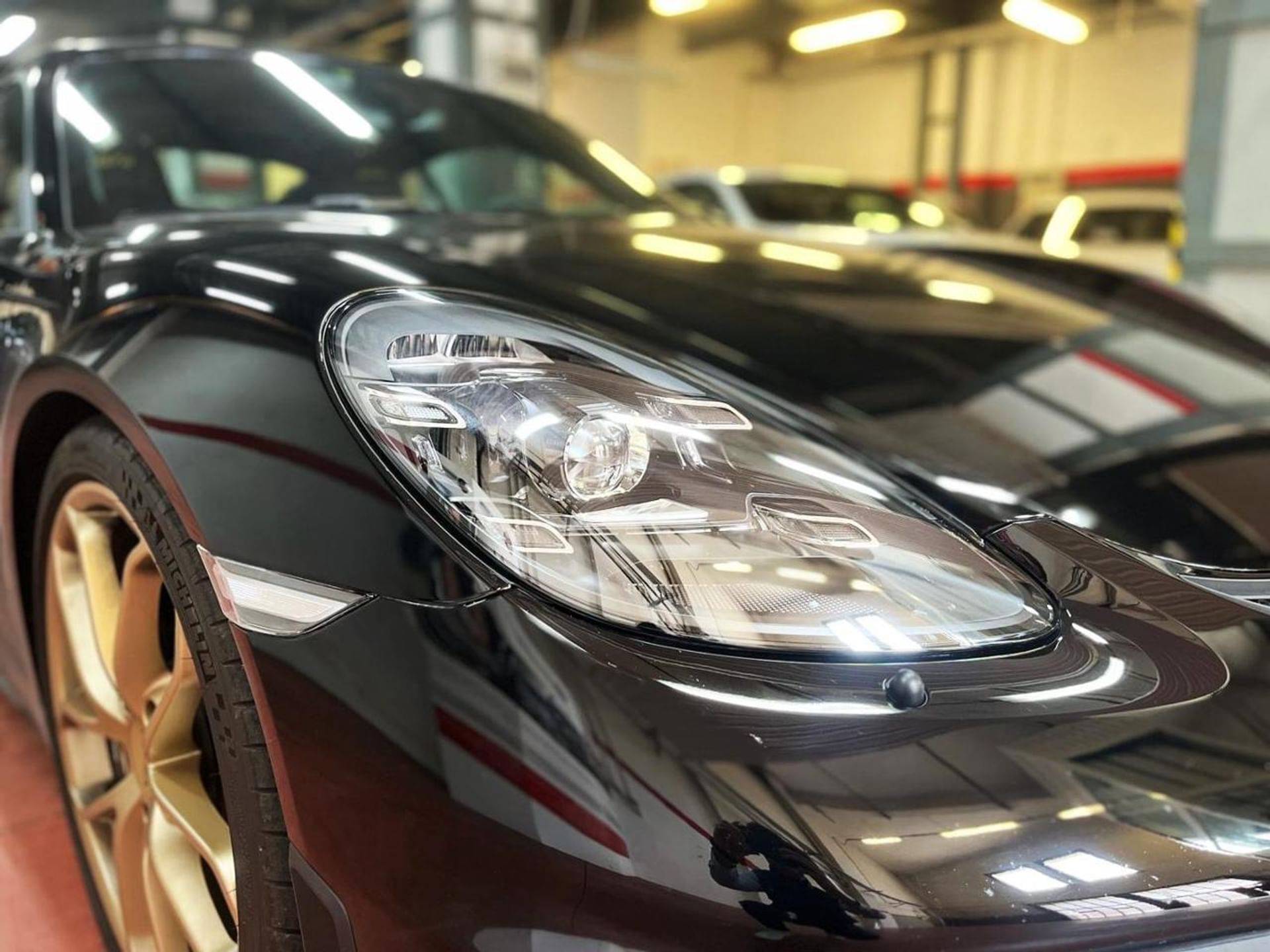 Porsche 718