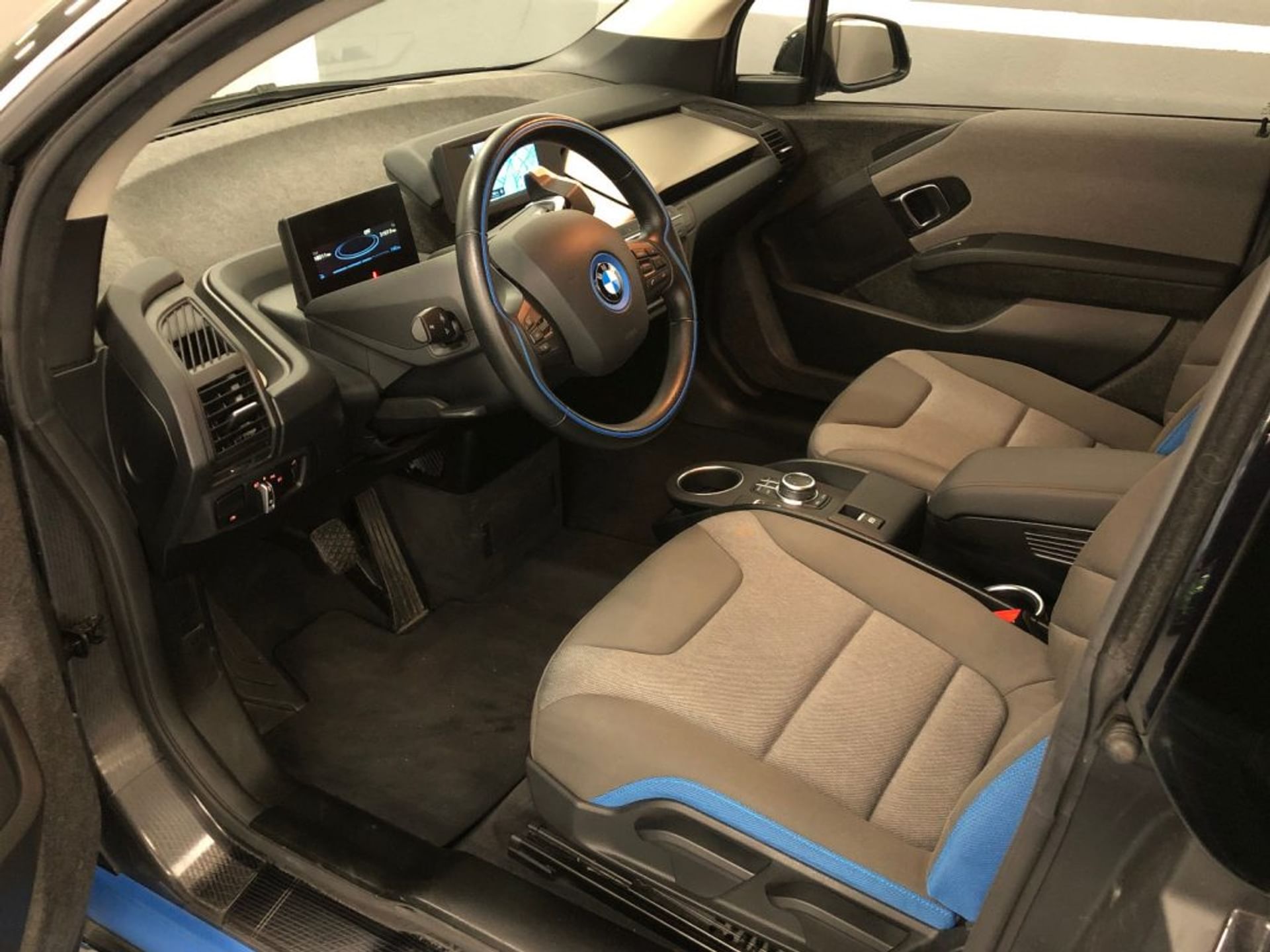 Bmw i3 - Sedili