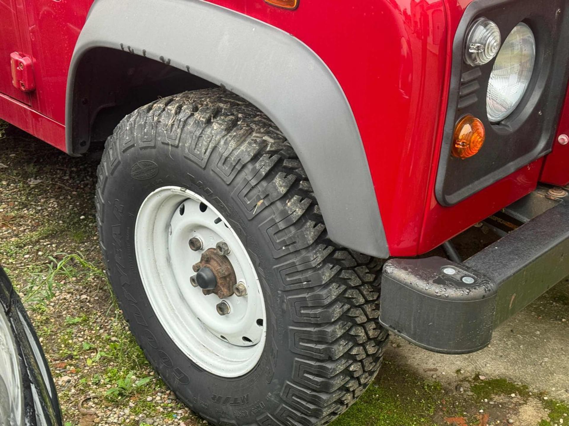 Land Rover Defender