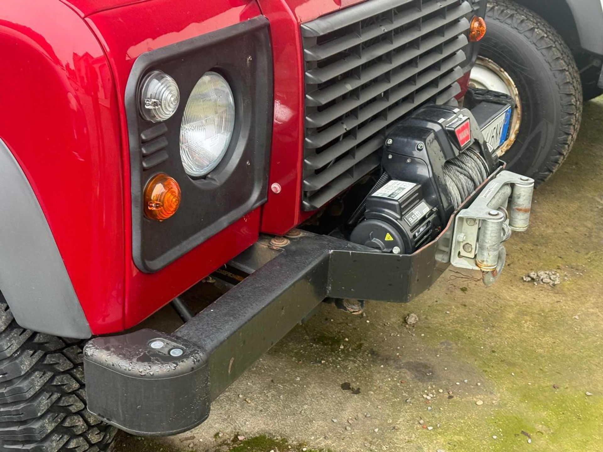 Land Rover Defender