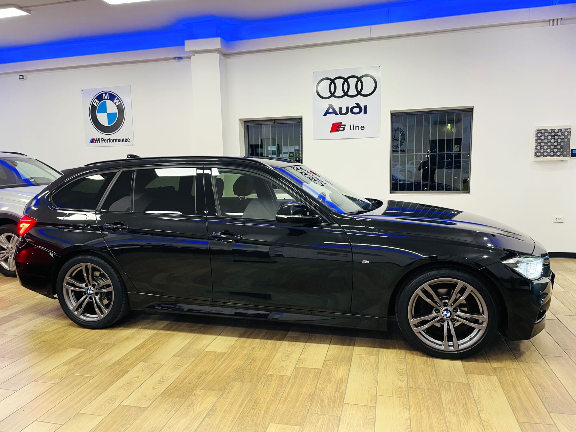 BMW Serie 3 318td