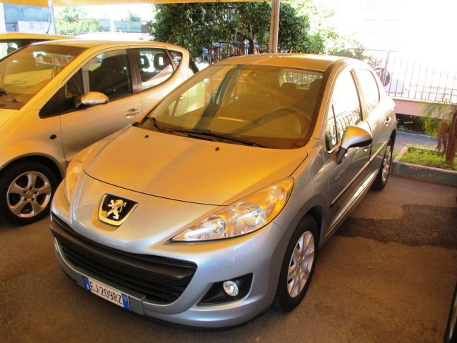 Peugeot 207