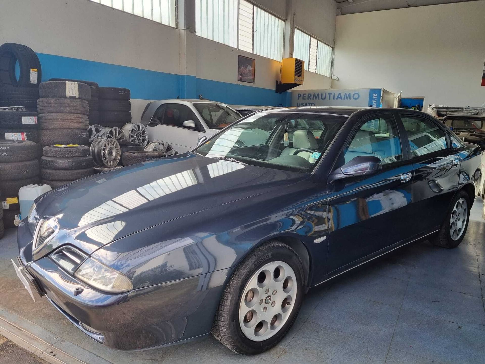 Alfa Romeo 166