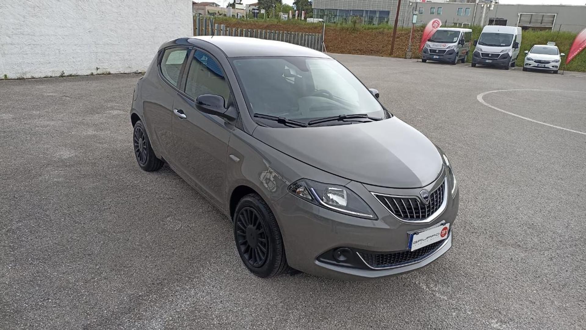 Lancia Ypsilon