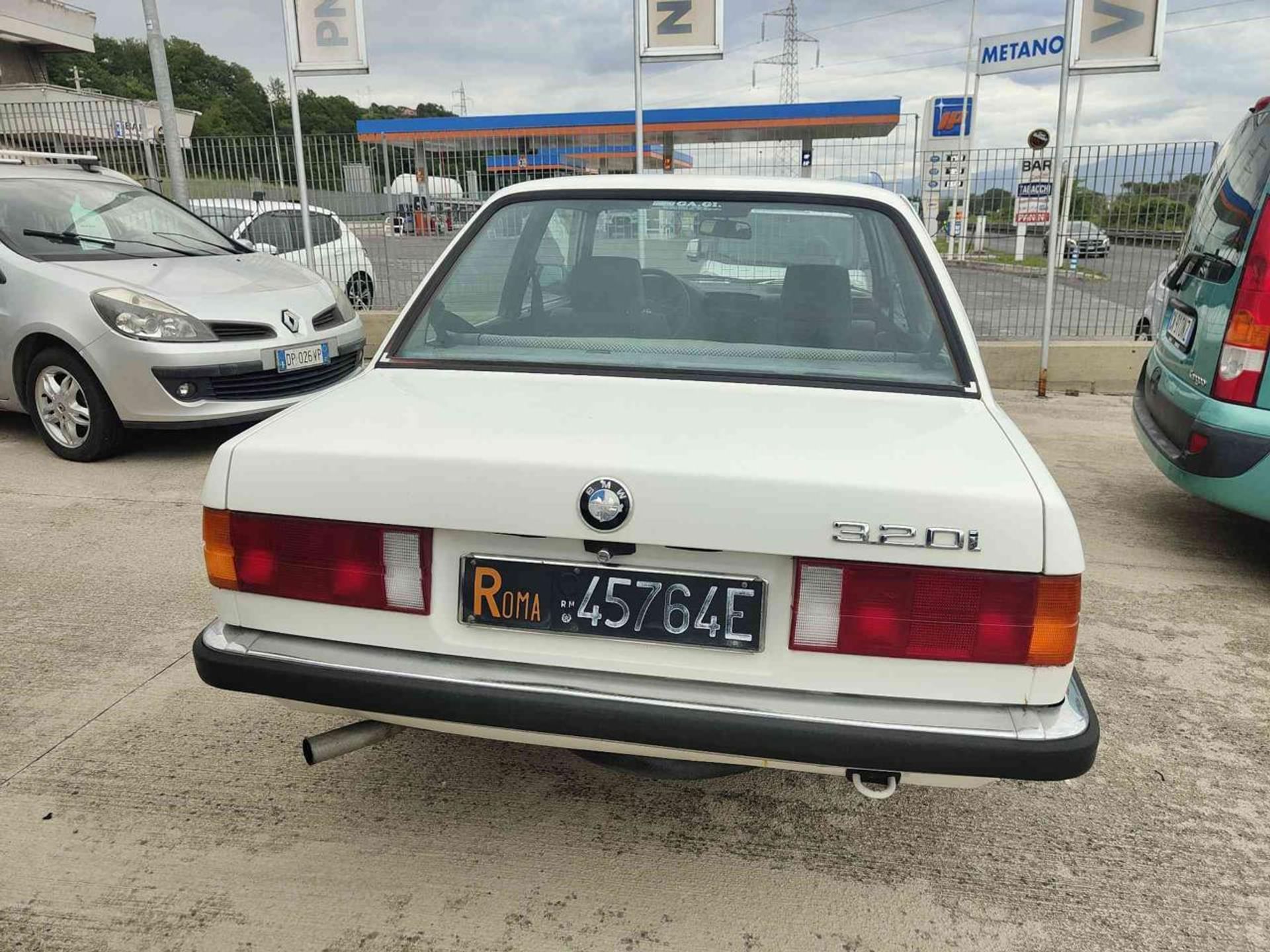 BMW Serie 3 320i