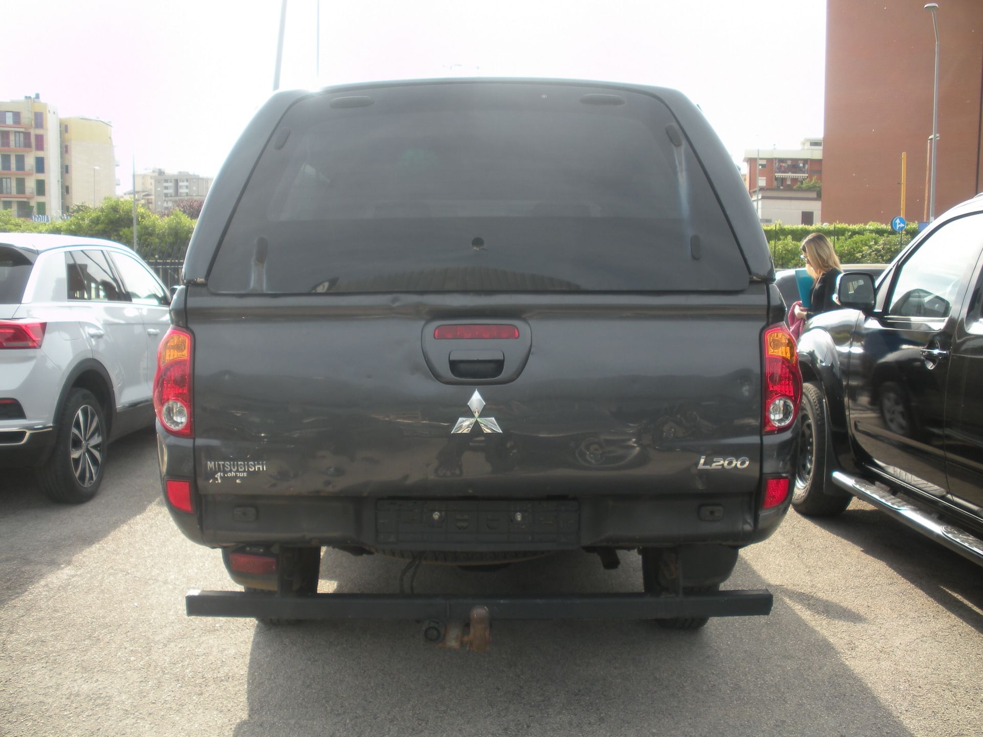 Mitsubishi L200