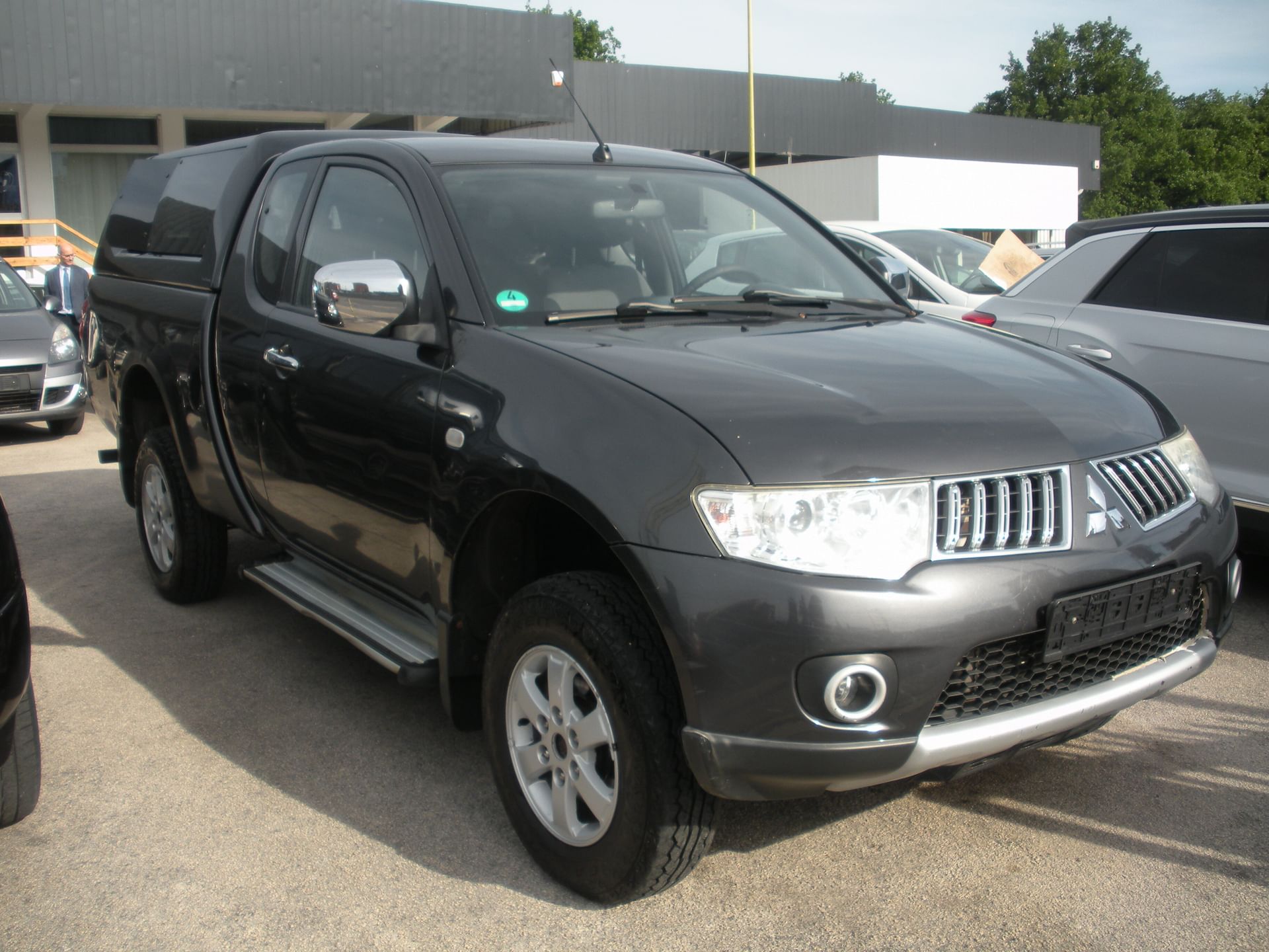 Mitsubishi L200