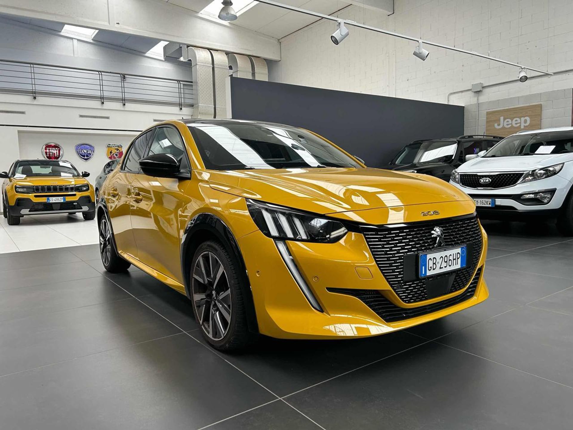 Peugeot 208