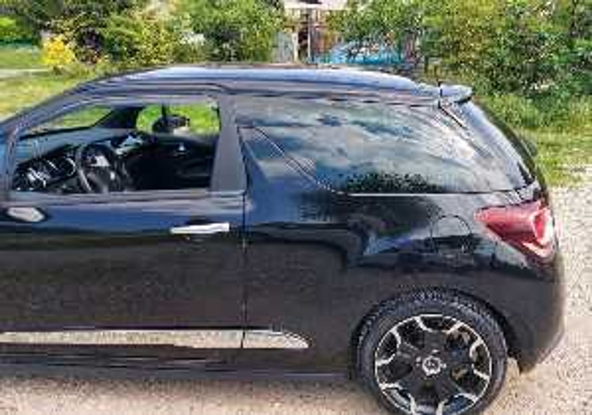 DS Automobiles DS 3