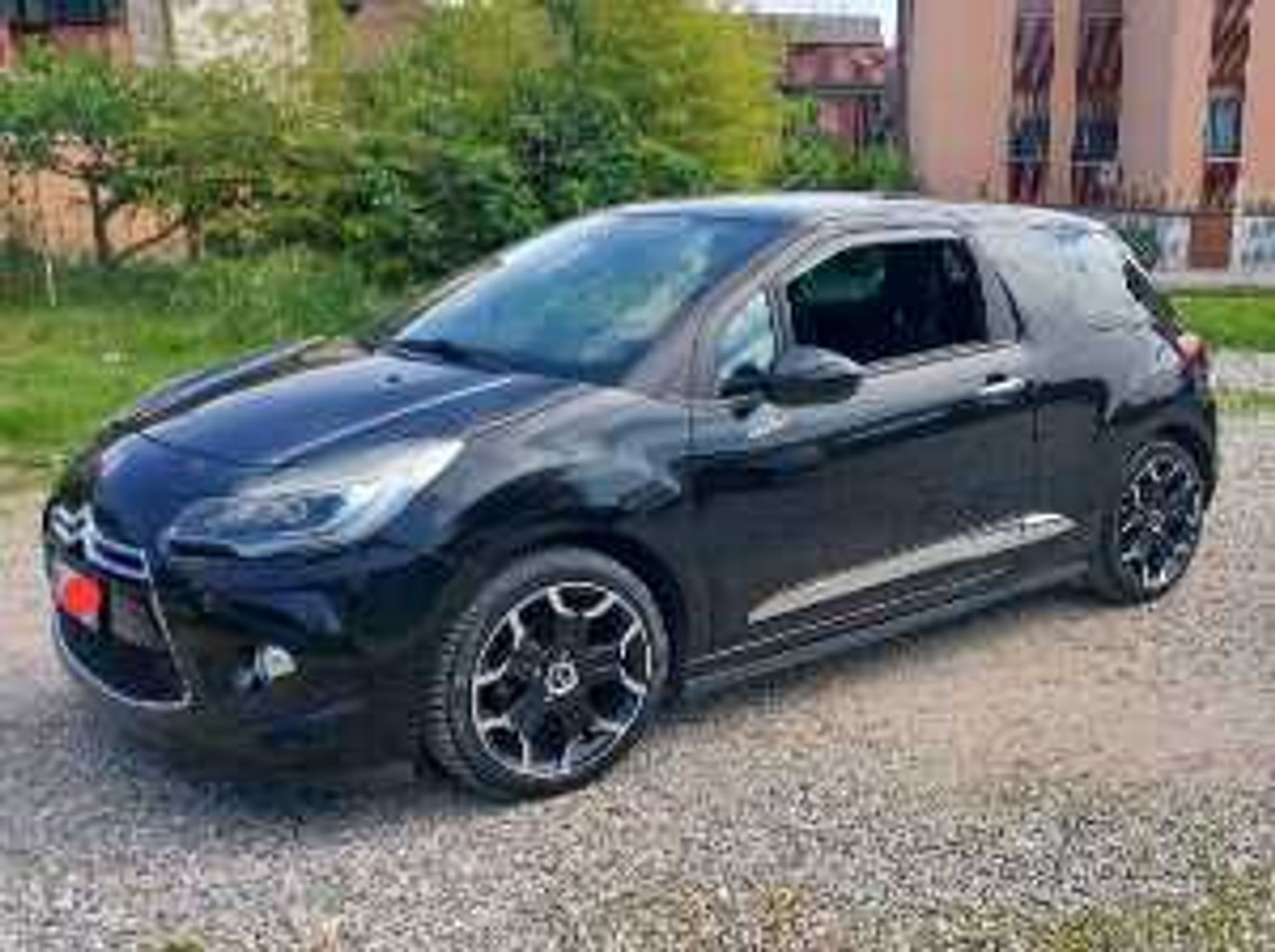 DS Automobiles DS 3