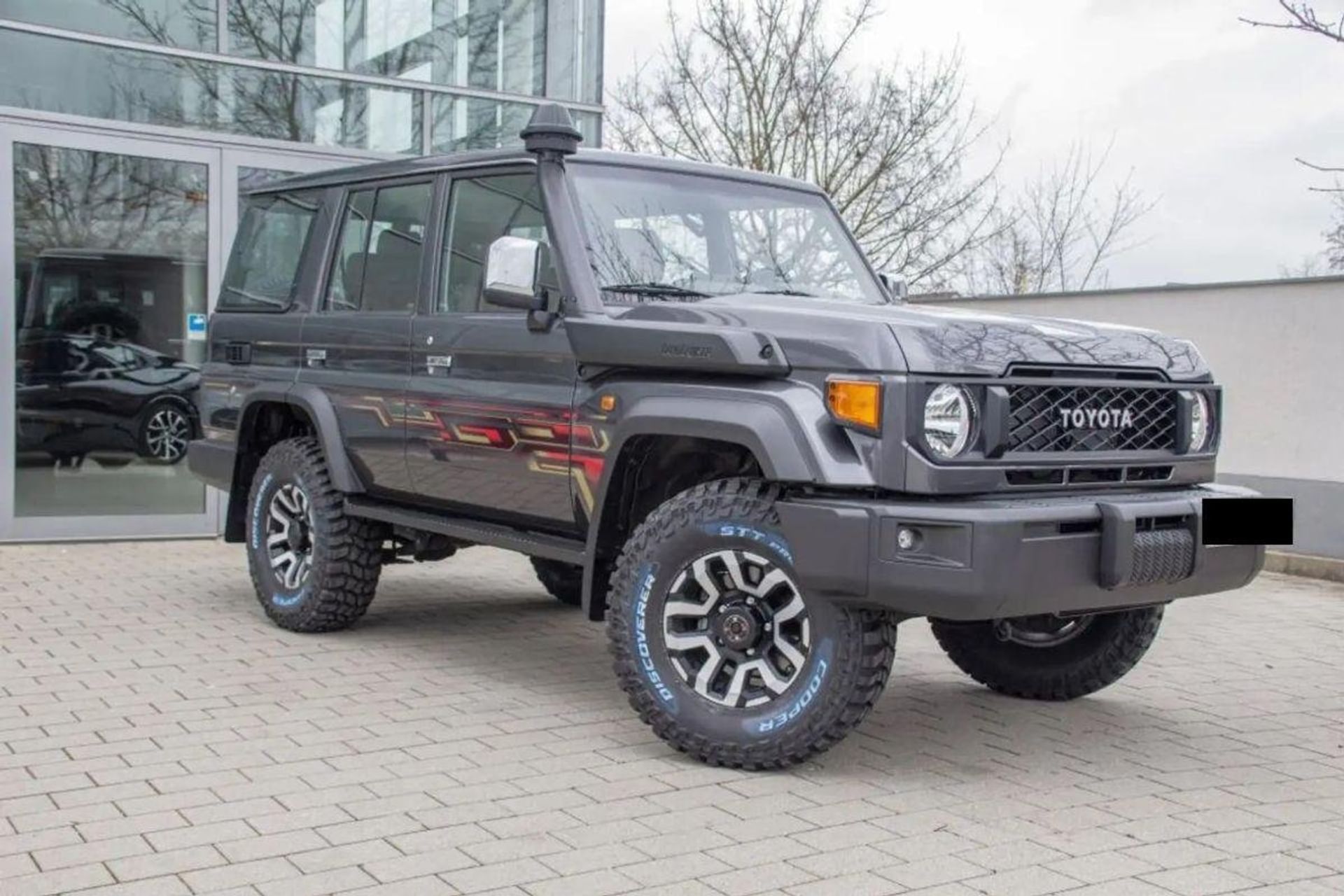 Toyota Land Cruiser