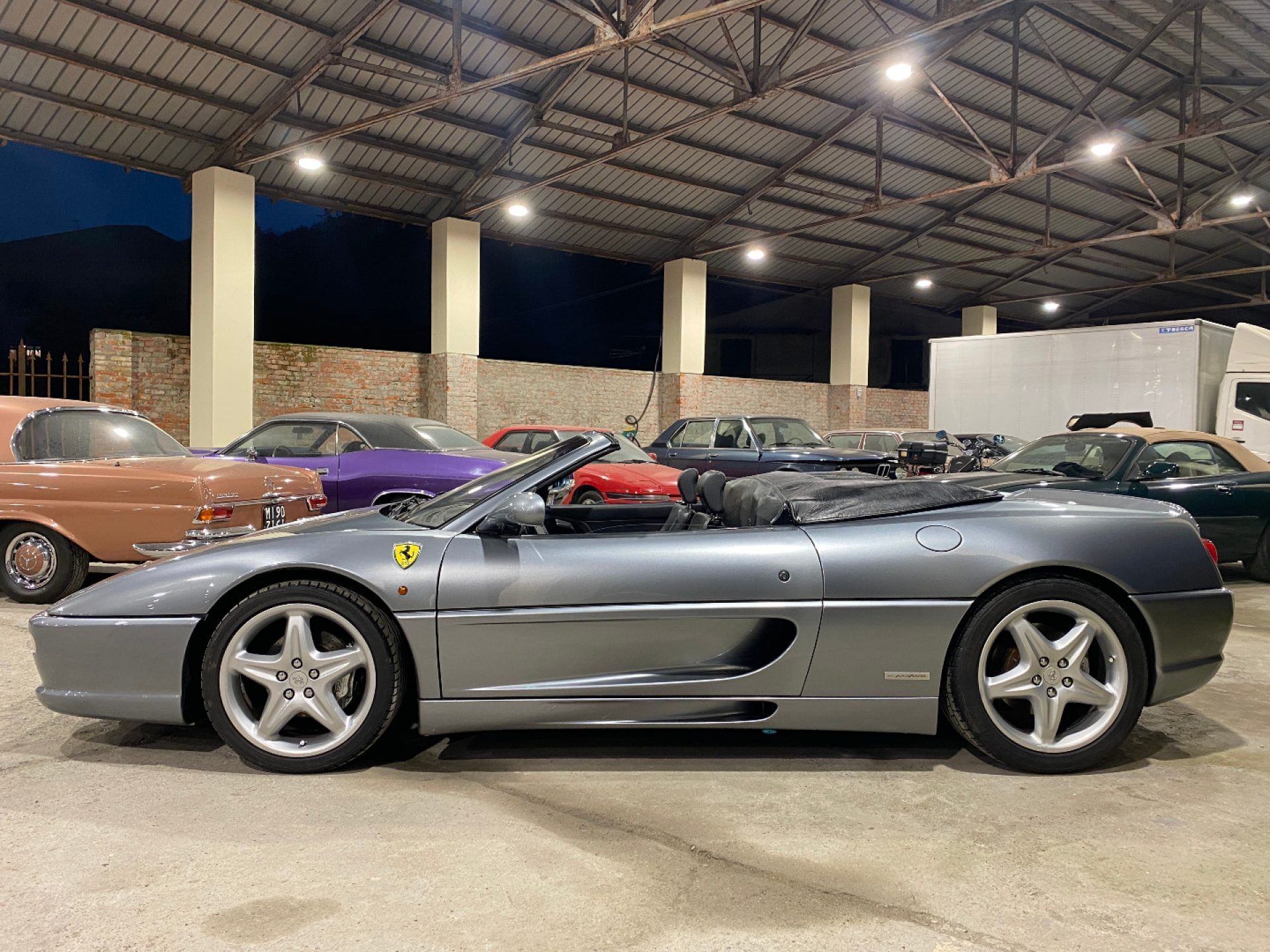 Ferrari F355