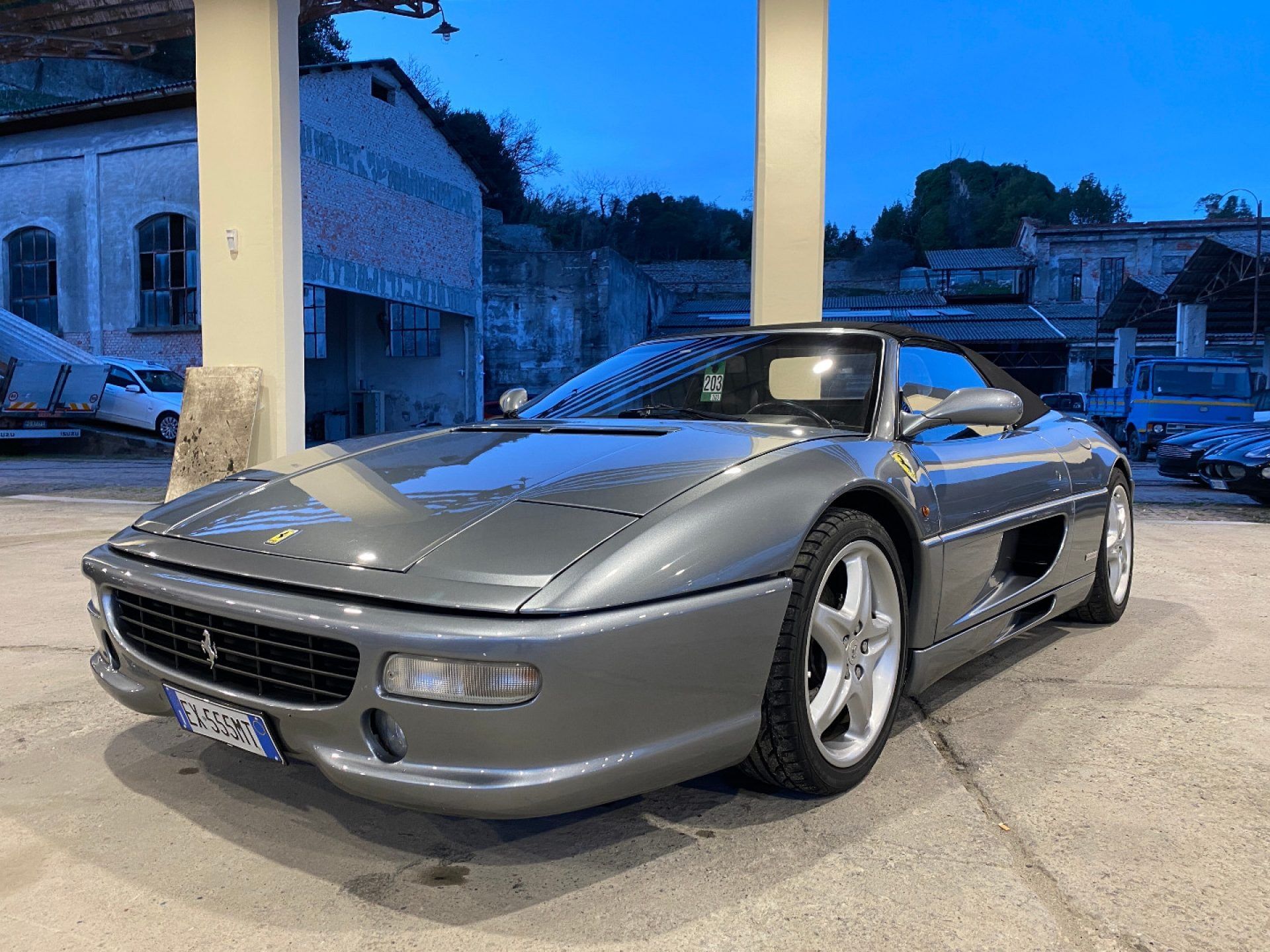 Ferrari F355