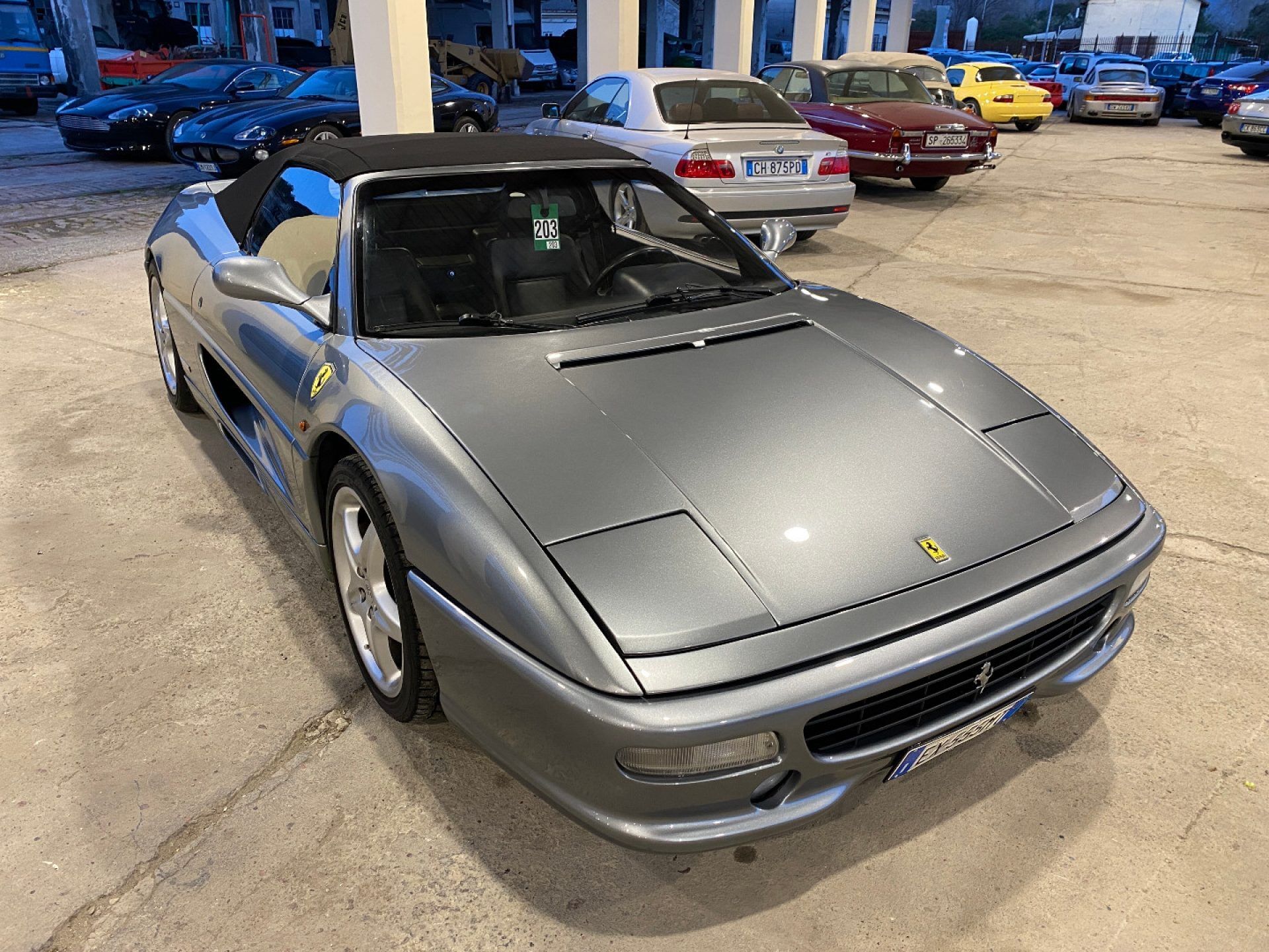 Ferrari F355