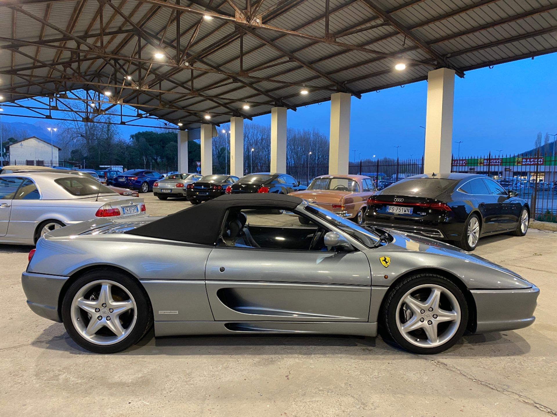 Ferrari F355