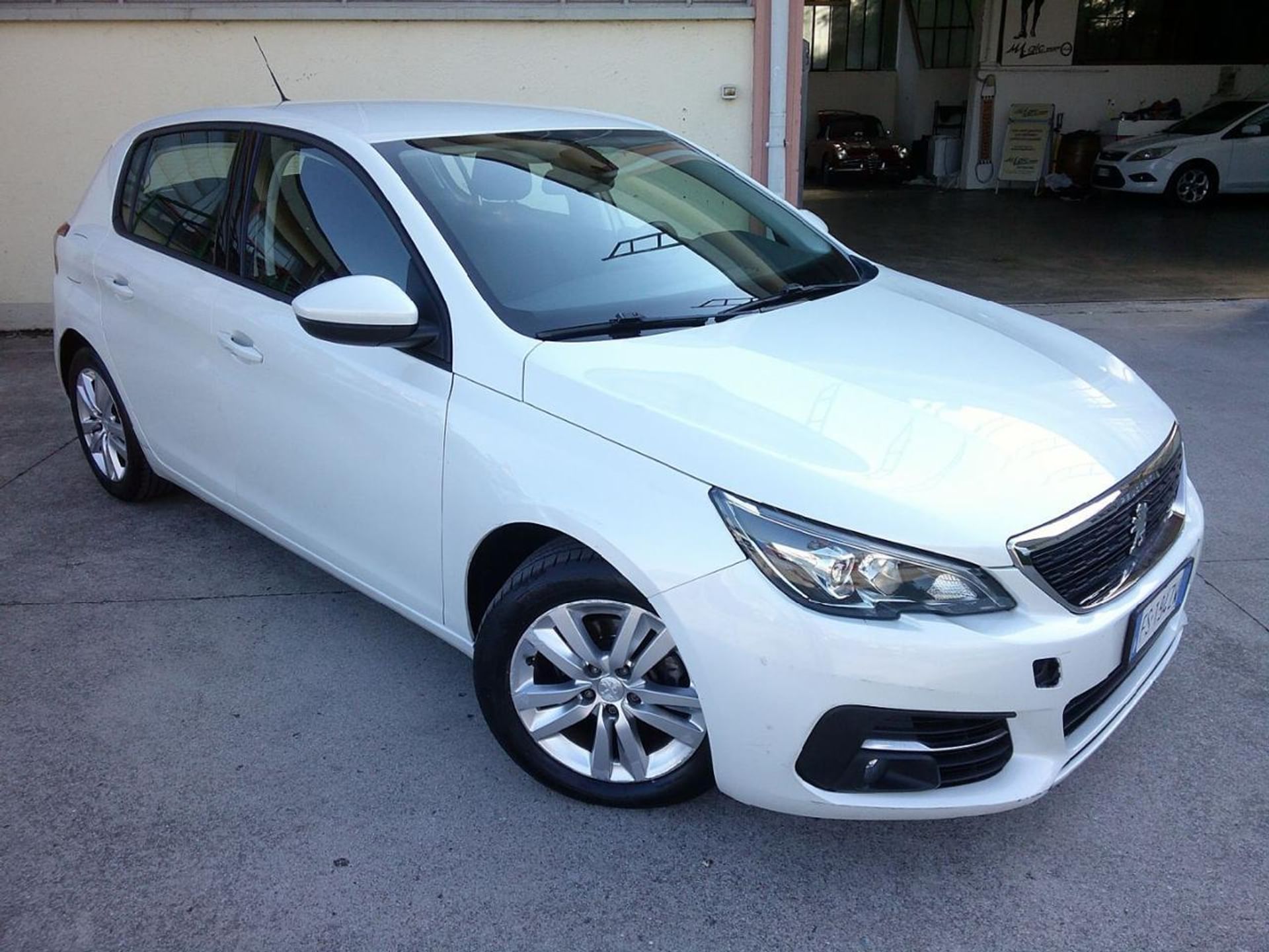 Peugeot 308
