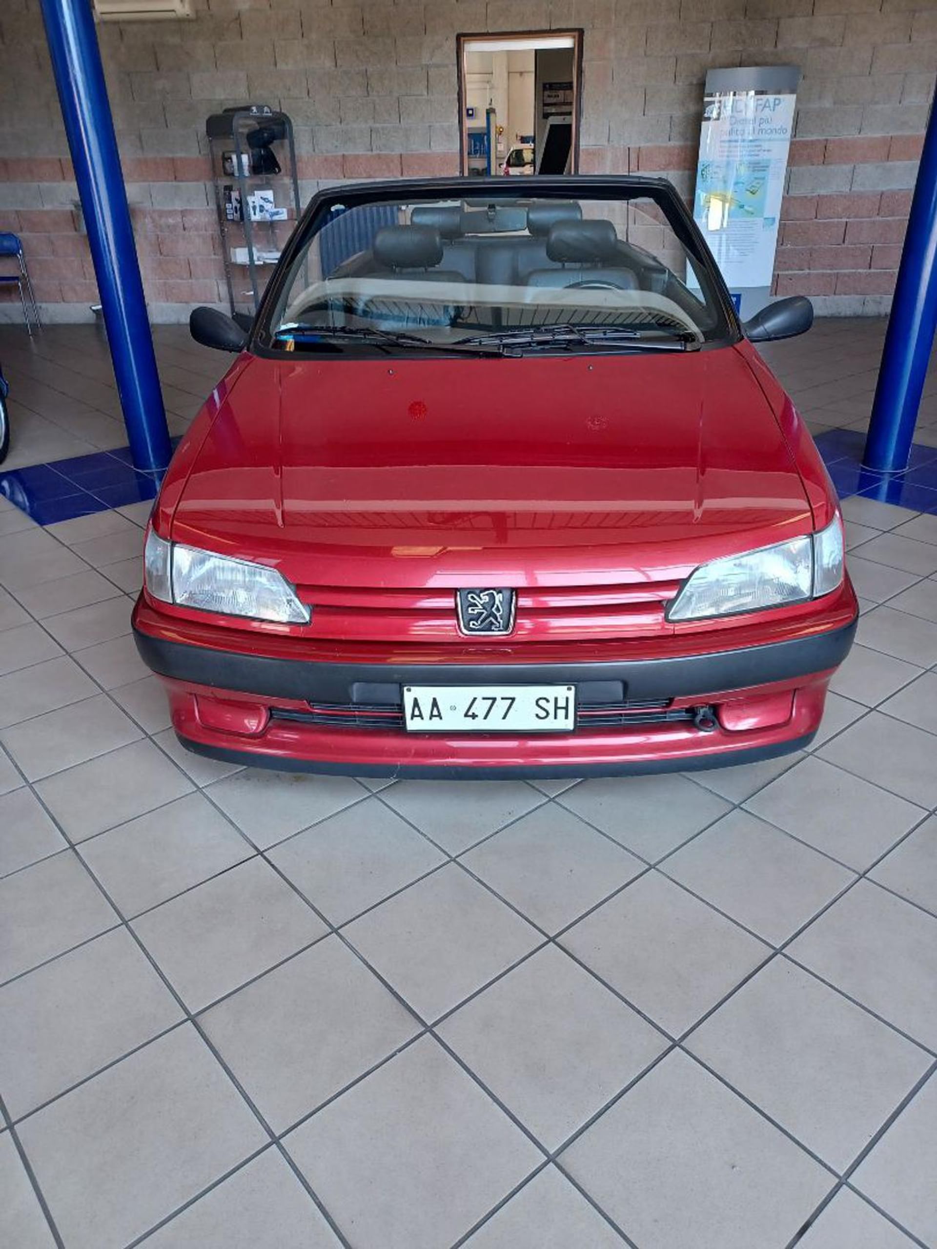 Peugeot 306