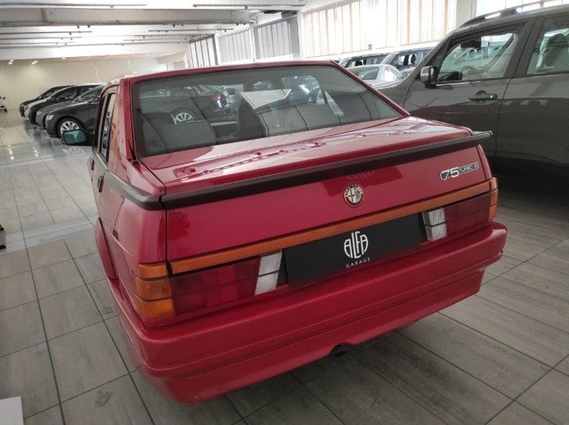 Alfa Romeo 75