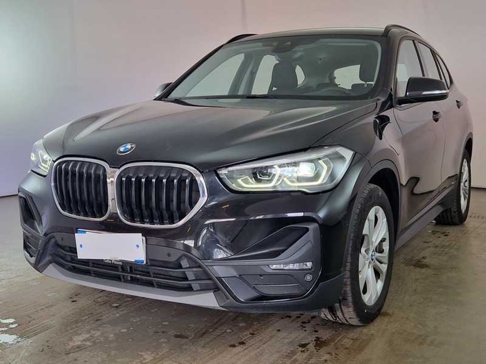 BMW X1 BMW X1 xDrive 25e Business Advantage automatico Usata Ibrida con ...