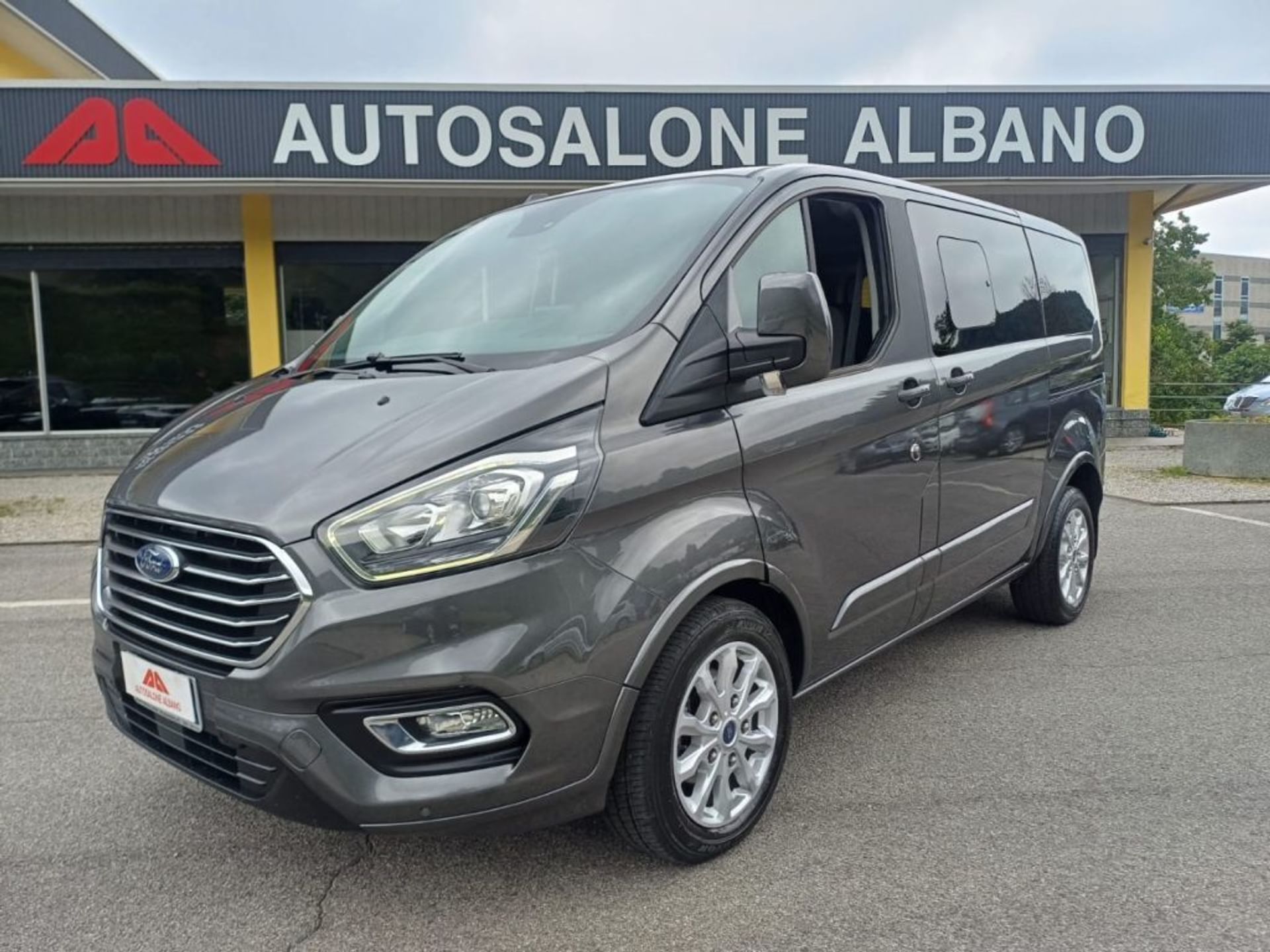 Ford Tourneo Custom