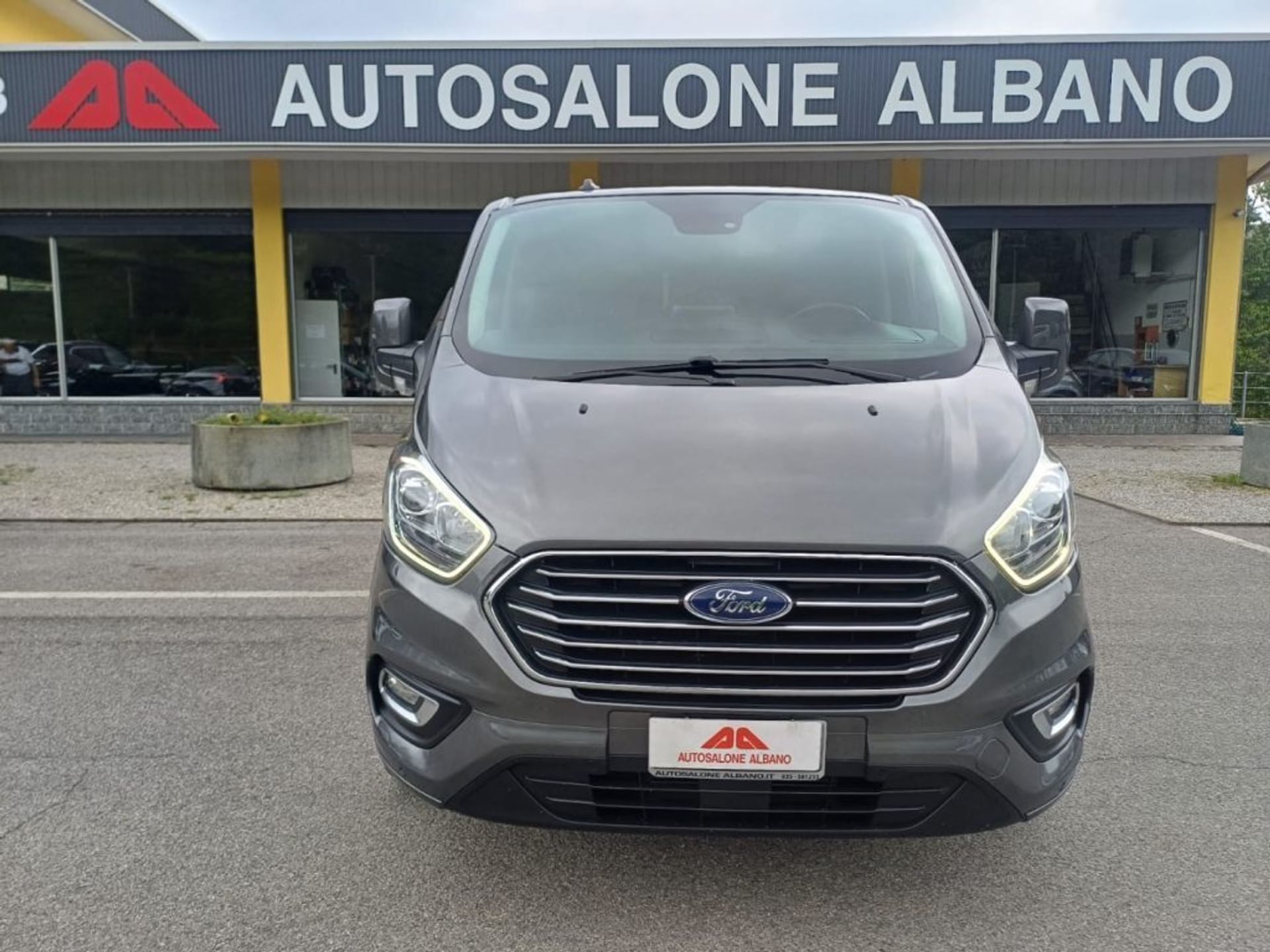 Ford Tourneo Custom