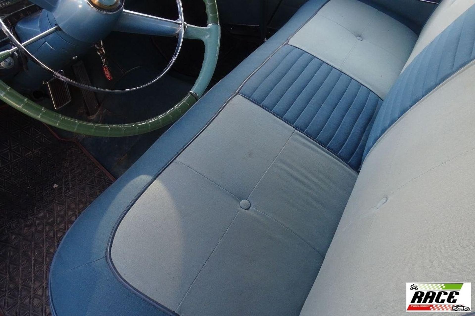 Cadillac Sedan