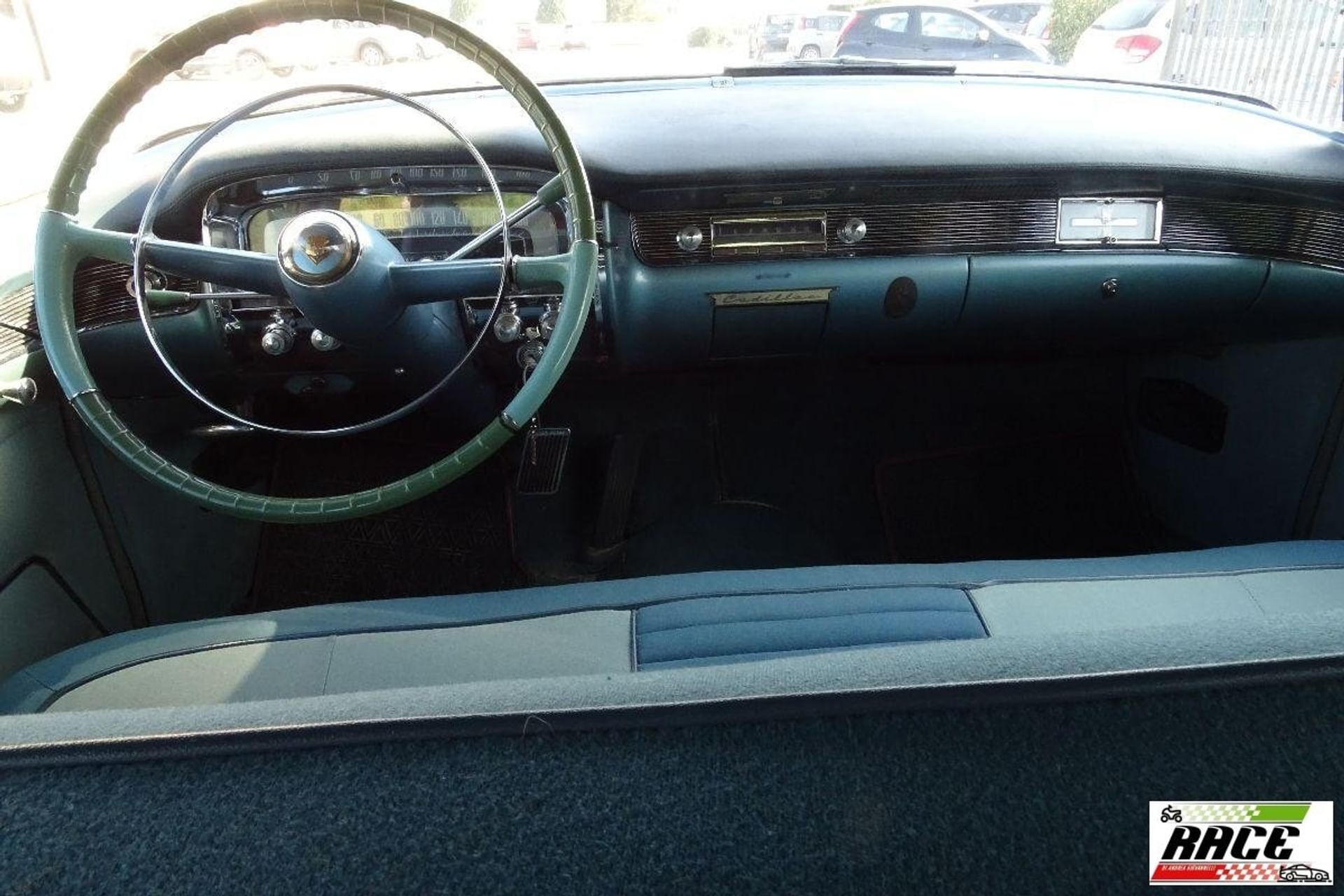 Cadillac Sedan