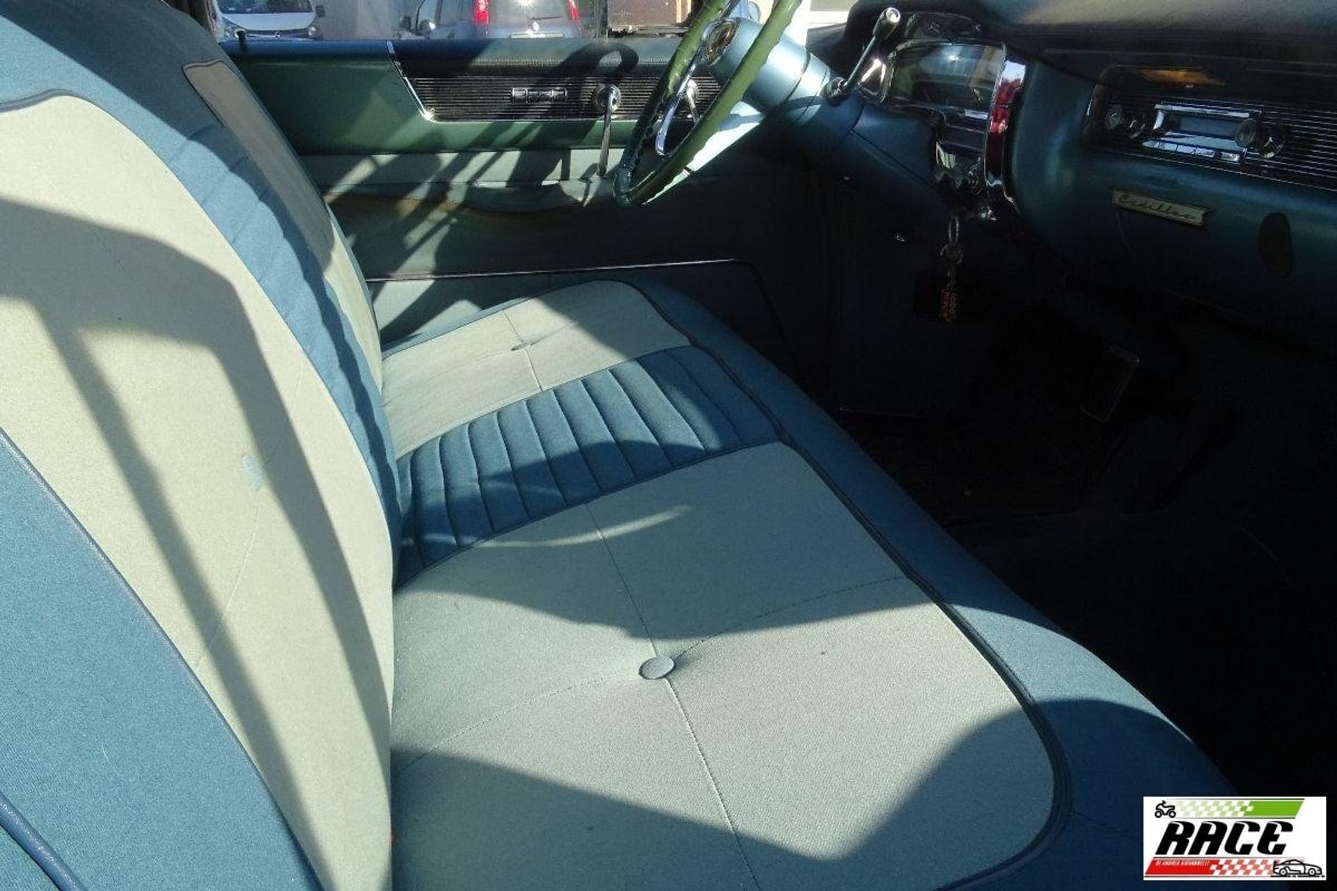 Cadillac Sedan