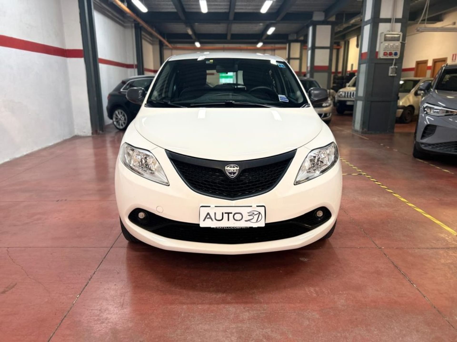 Lancia Ypsilon