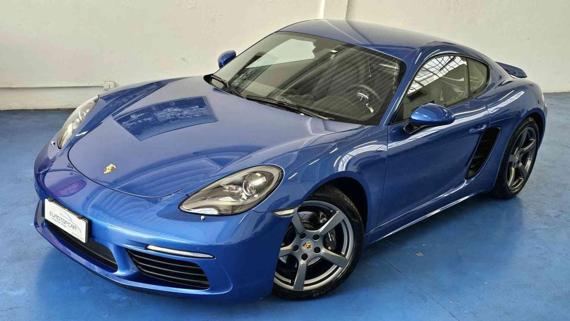 Porsche 718