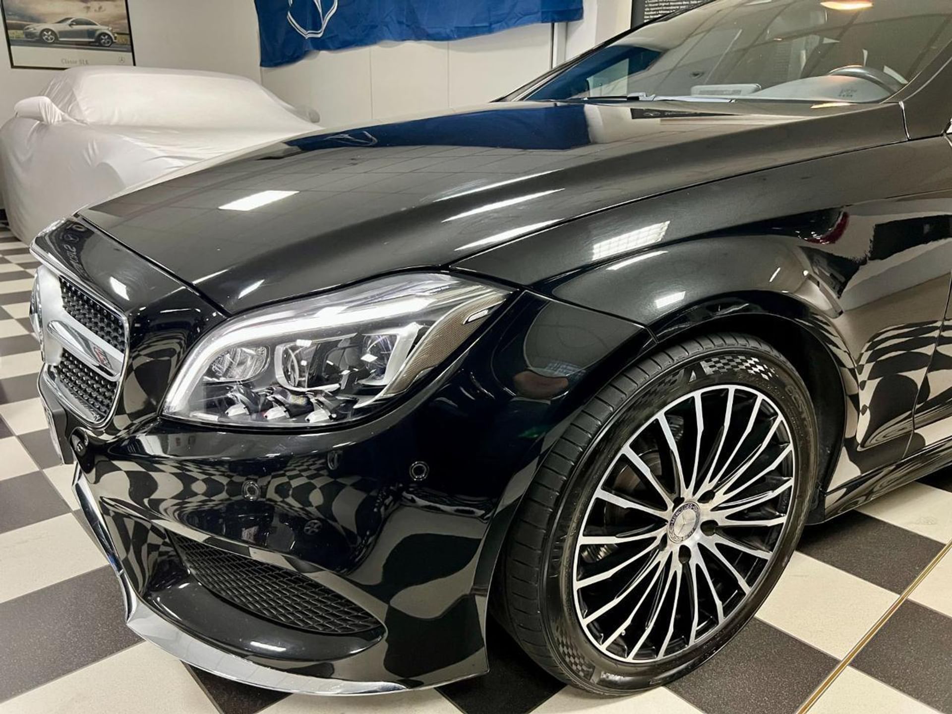 Mercedes-Benz CLS