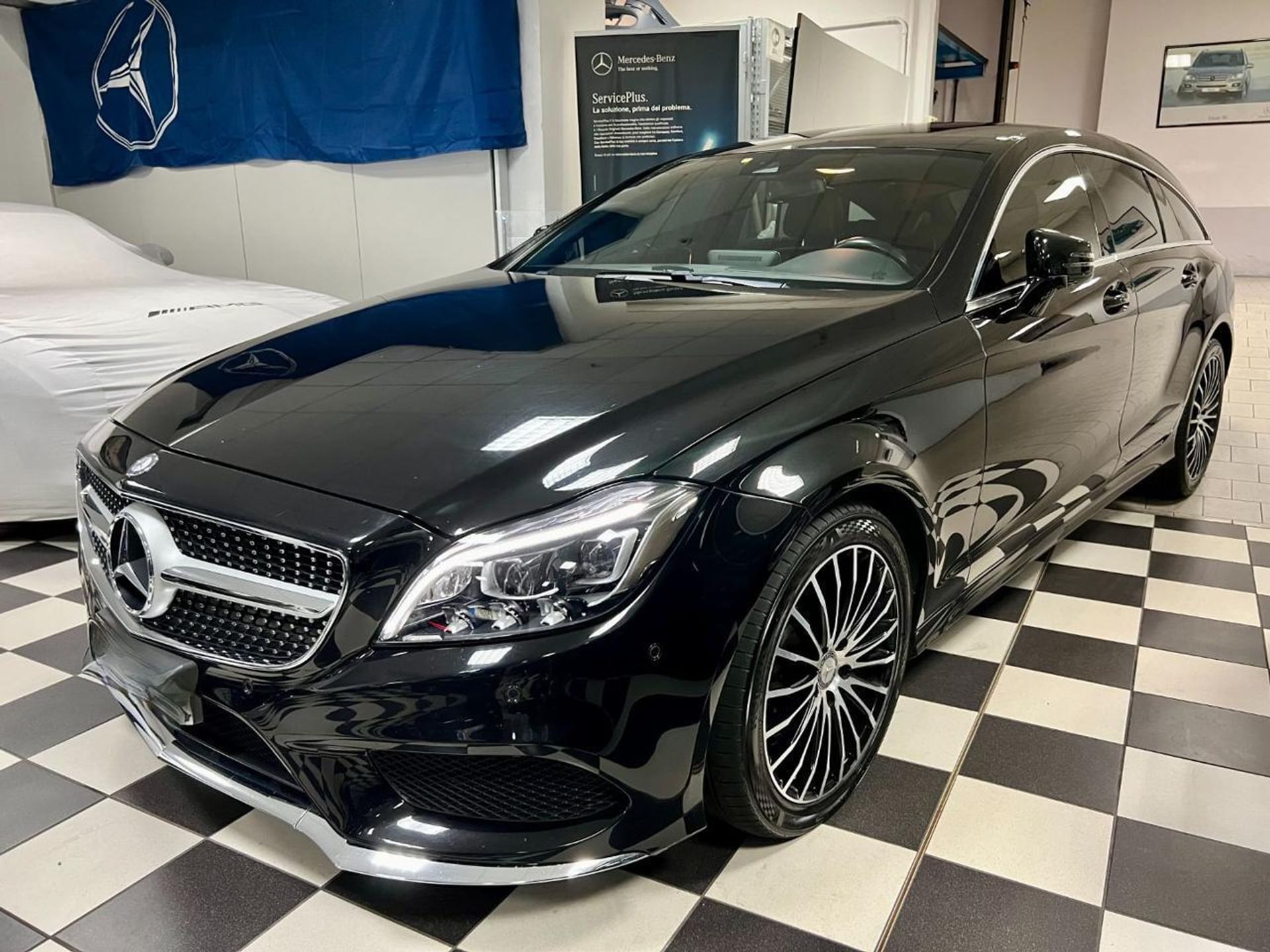 Mercedes-Benz CLS