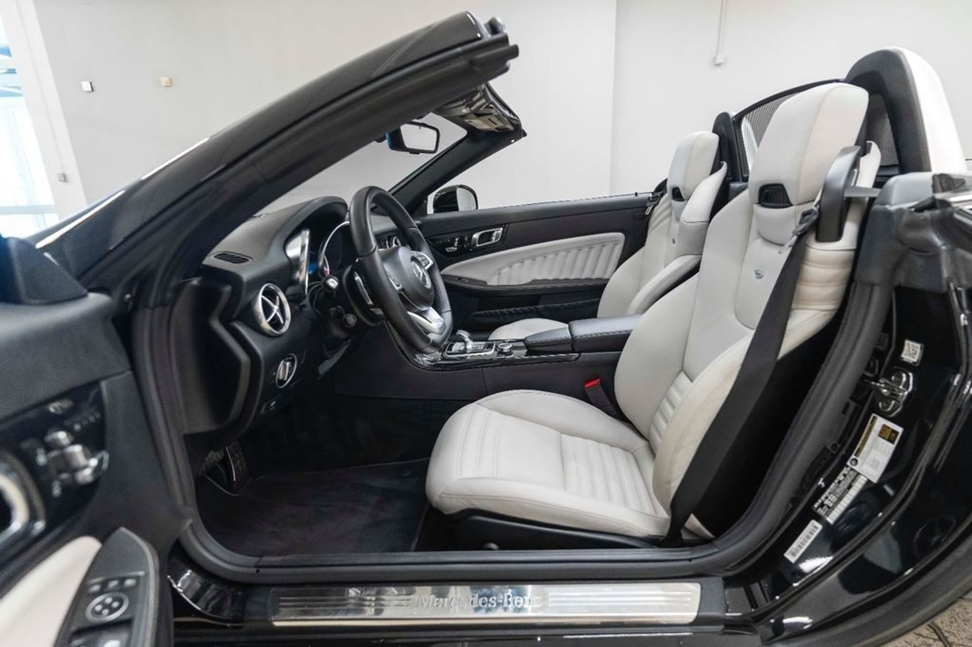 Mercedes-Benz SLC